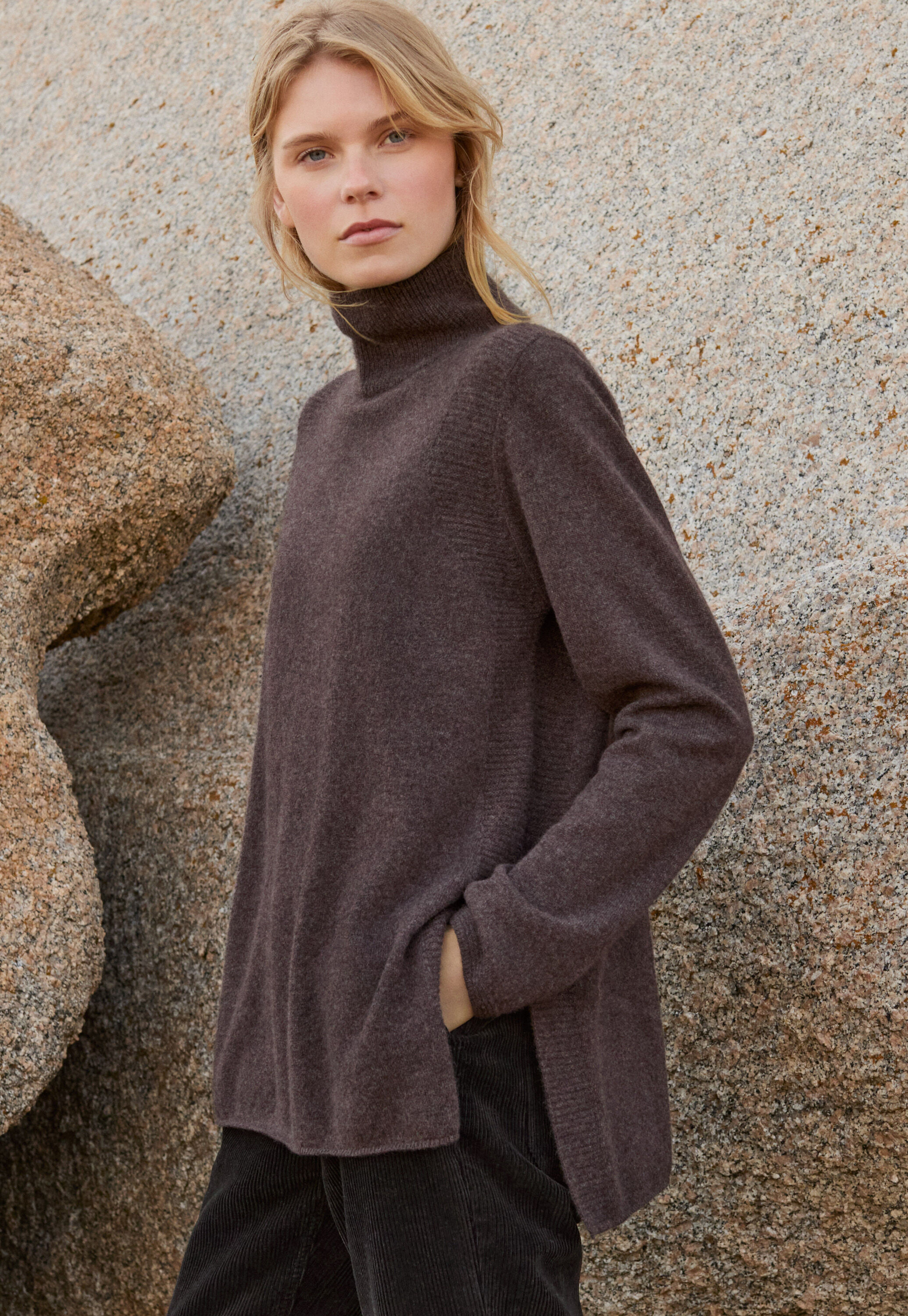 Garter-stitch sweater