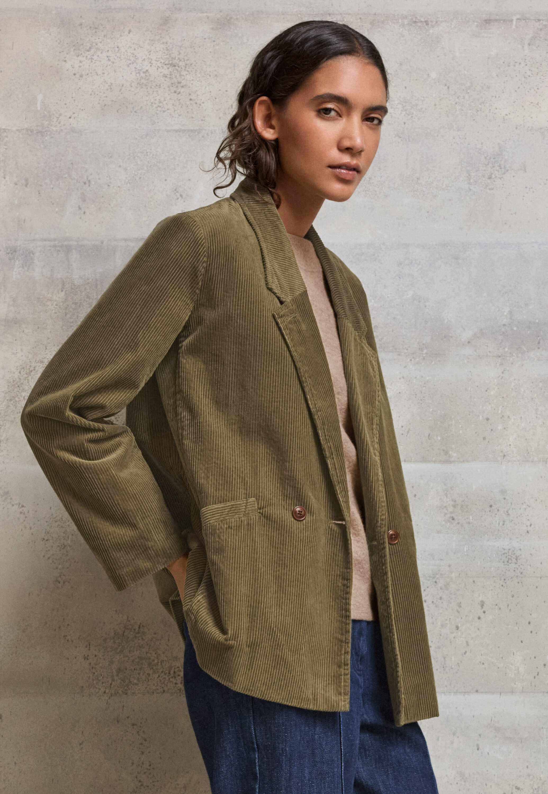 Double-breasted jacket