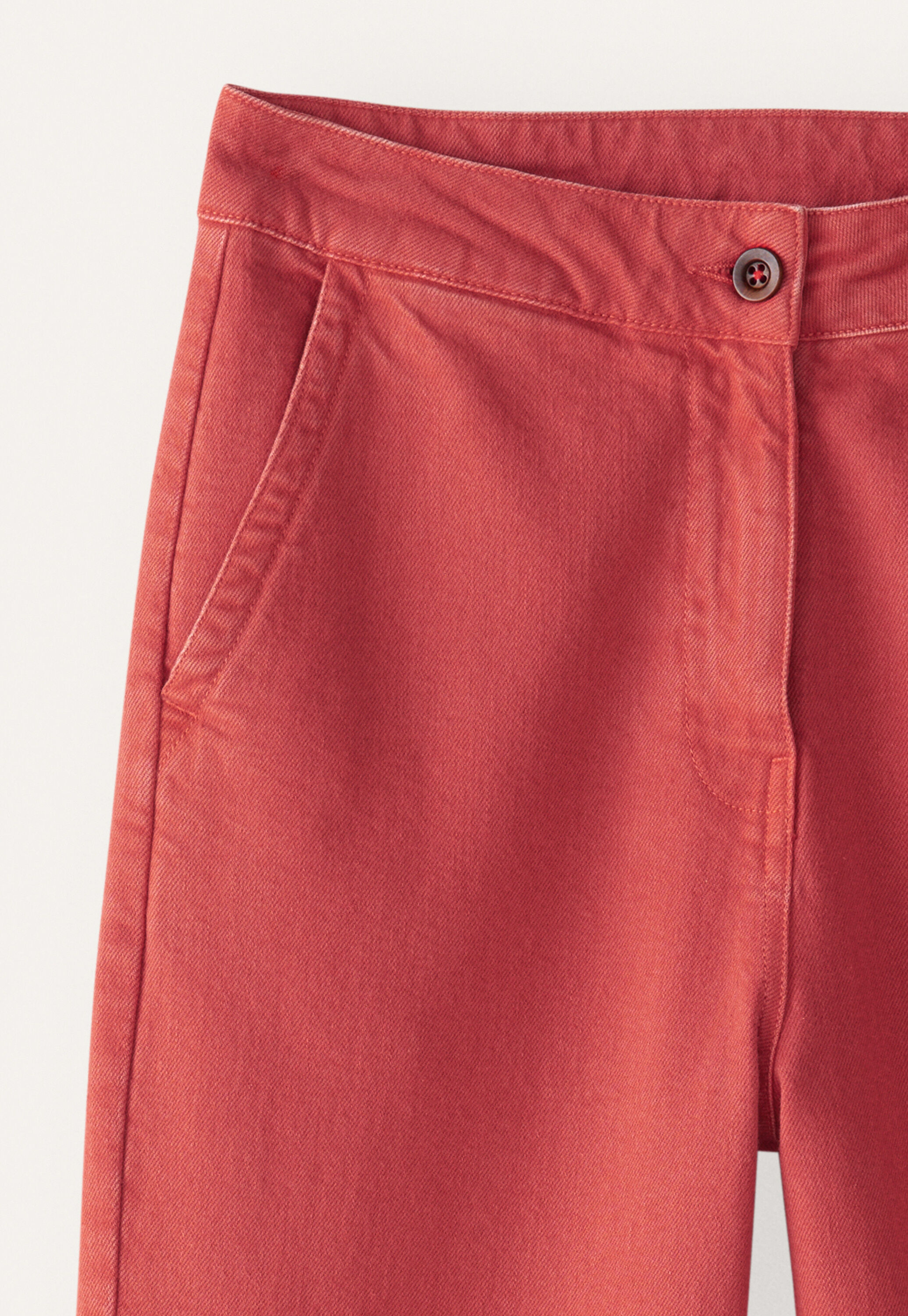 Slim-fit cropped trousers