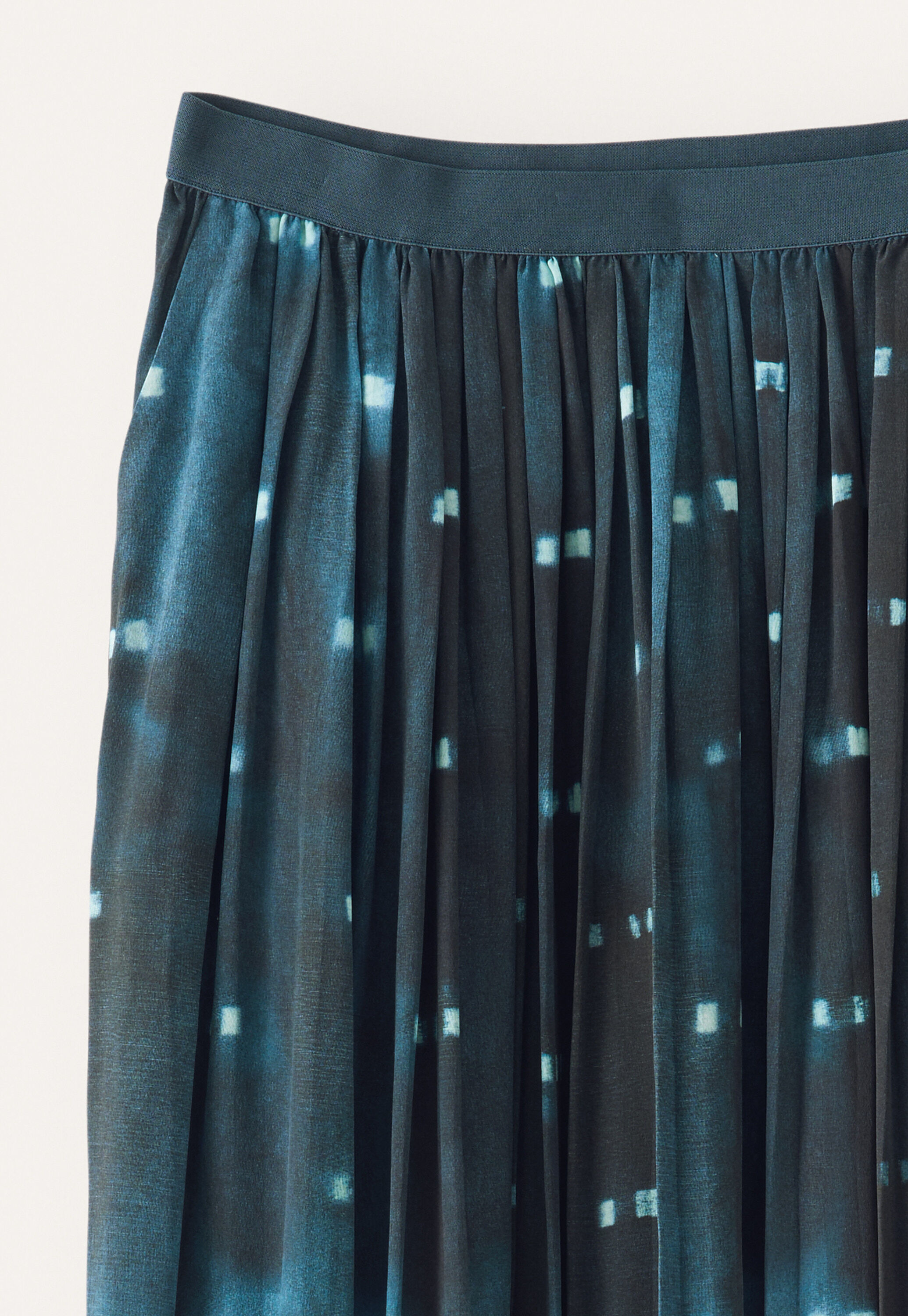 Printed pleated skirt