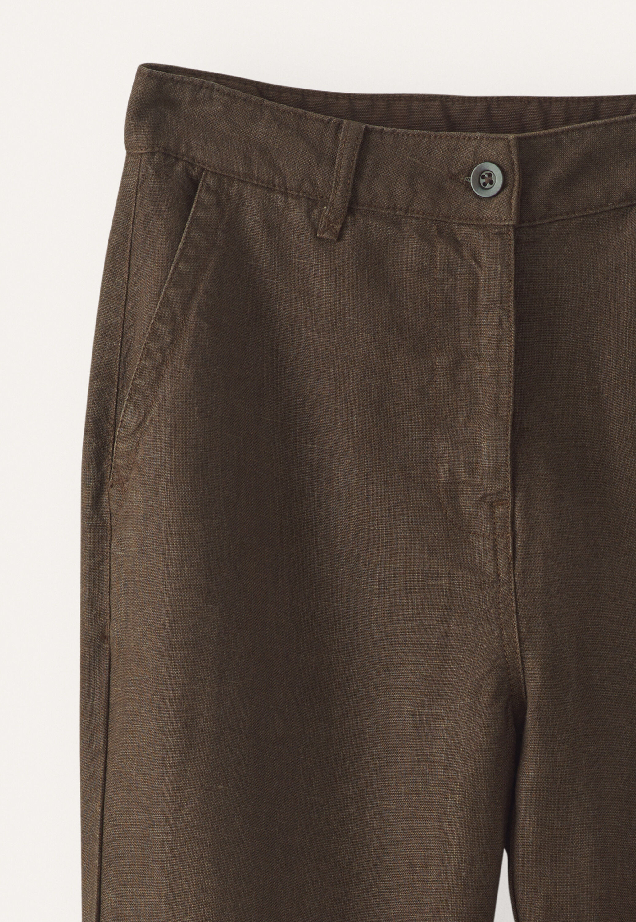 Slim-leg jeans