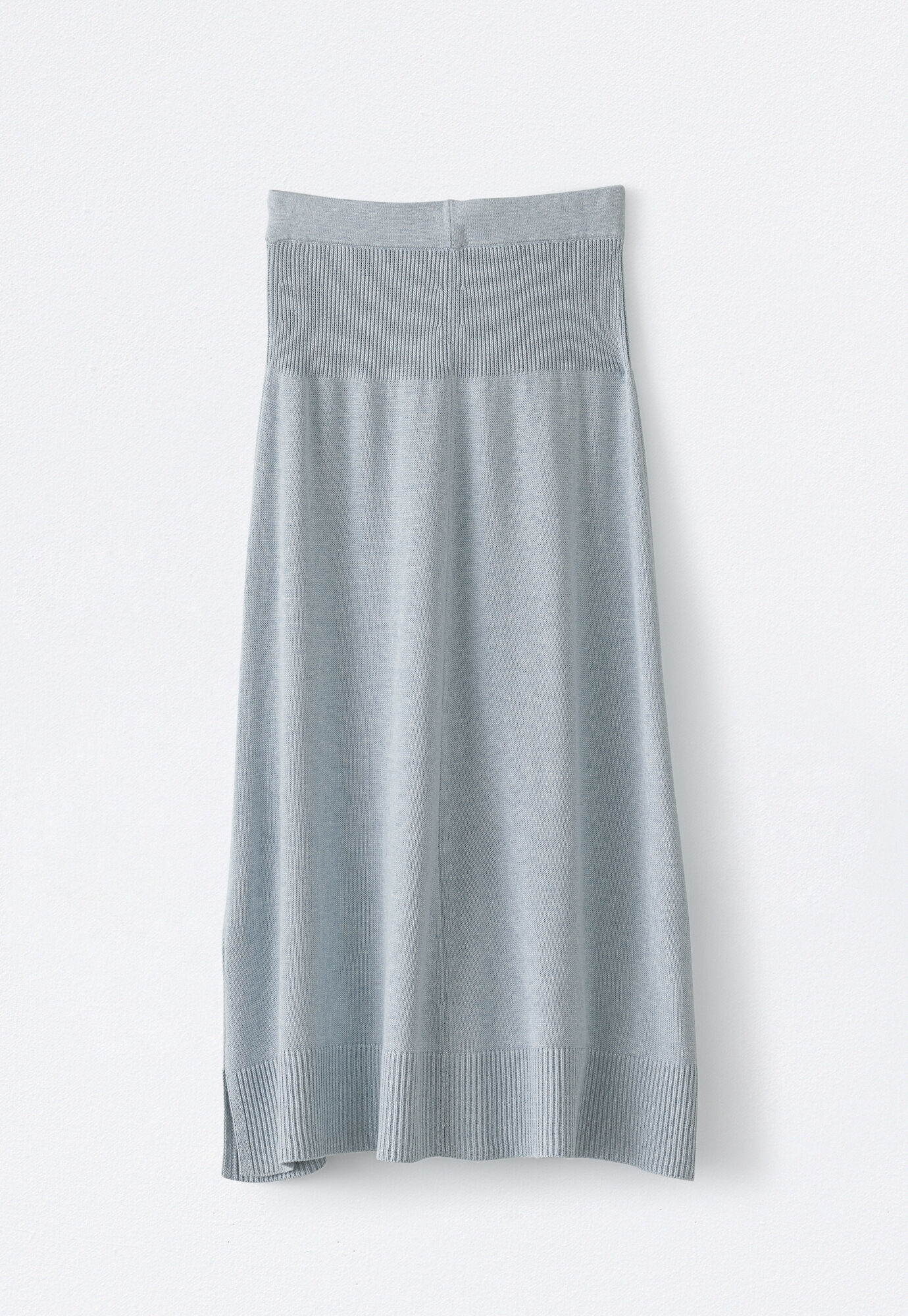 Knitted skirt