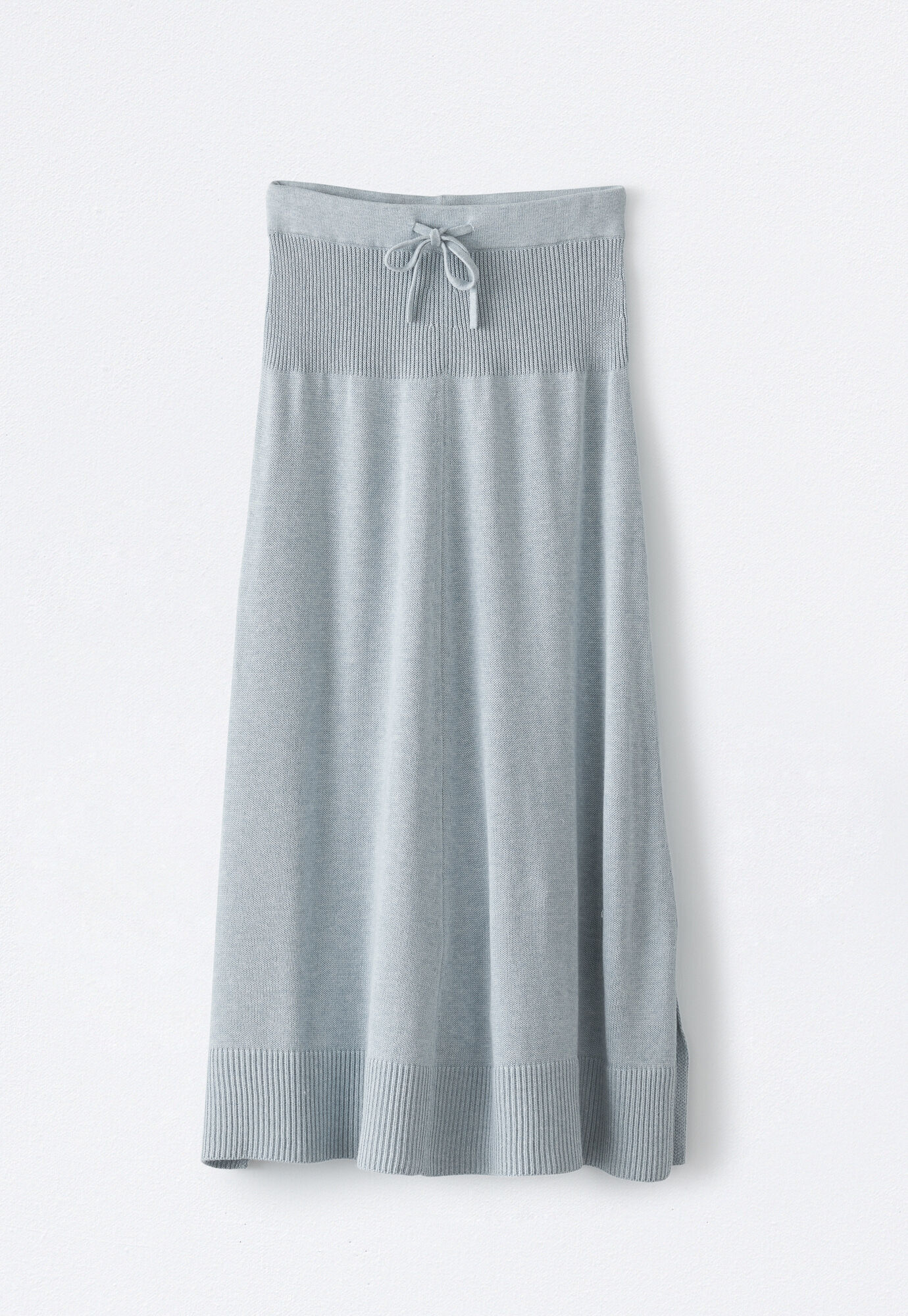 Knitted skirt