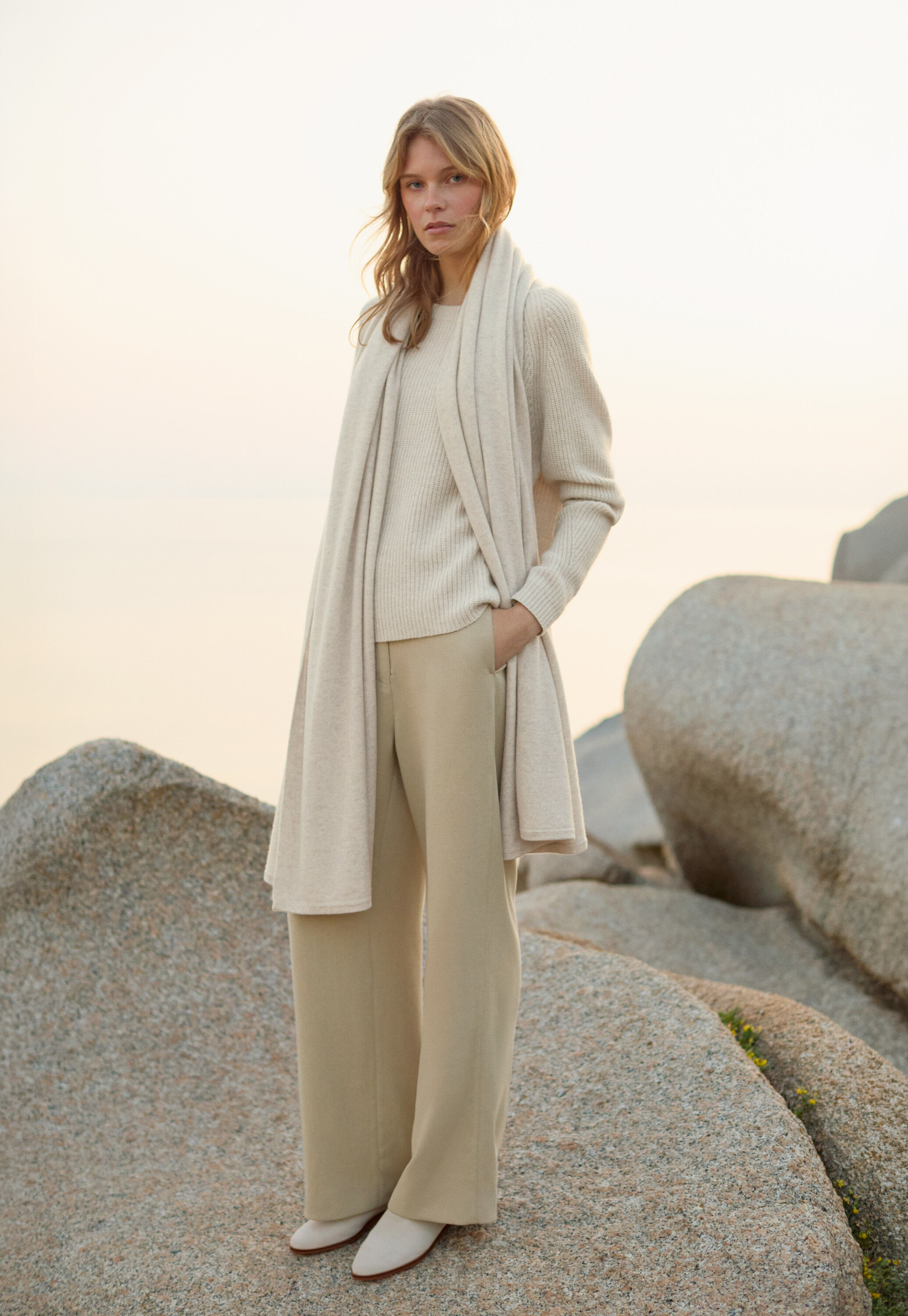 Round-neck sweater