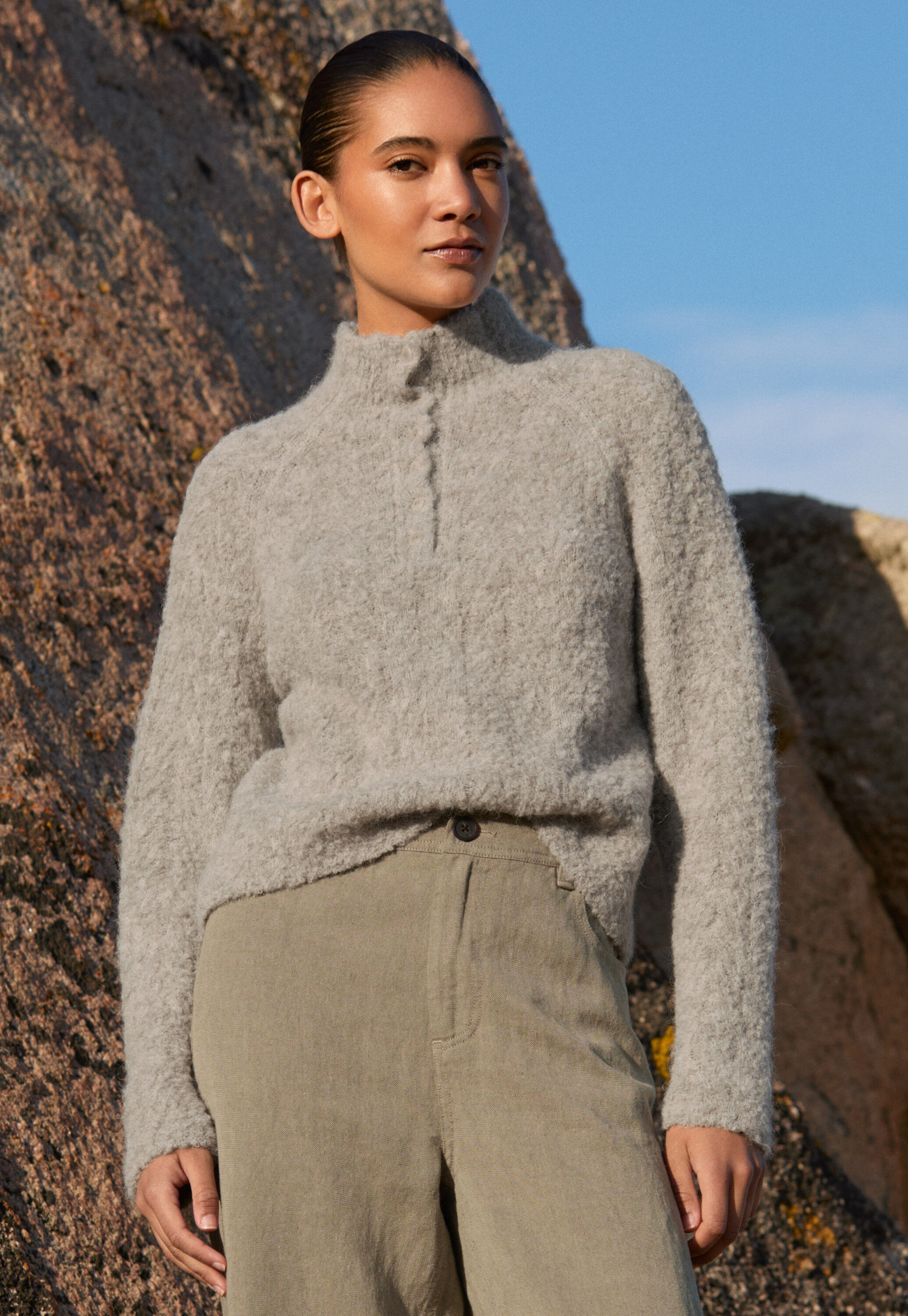Round-neck sweater