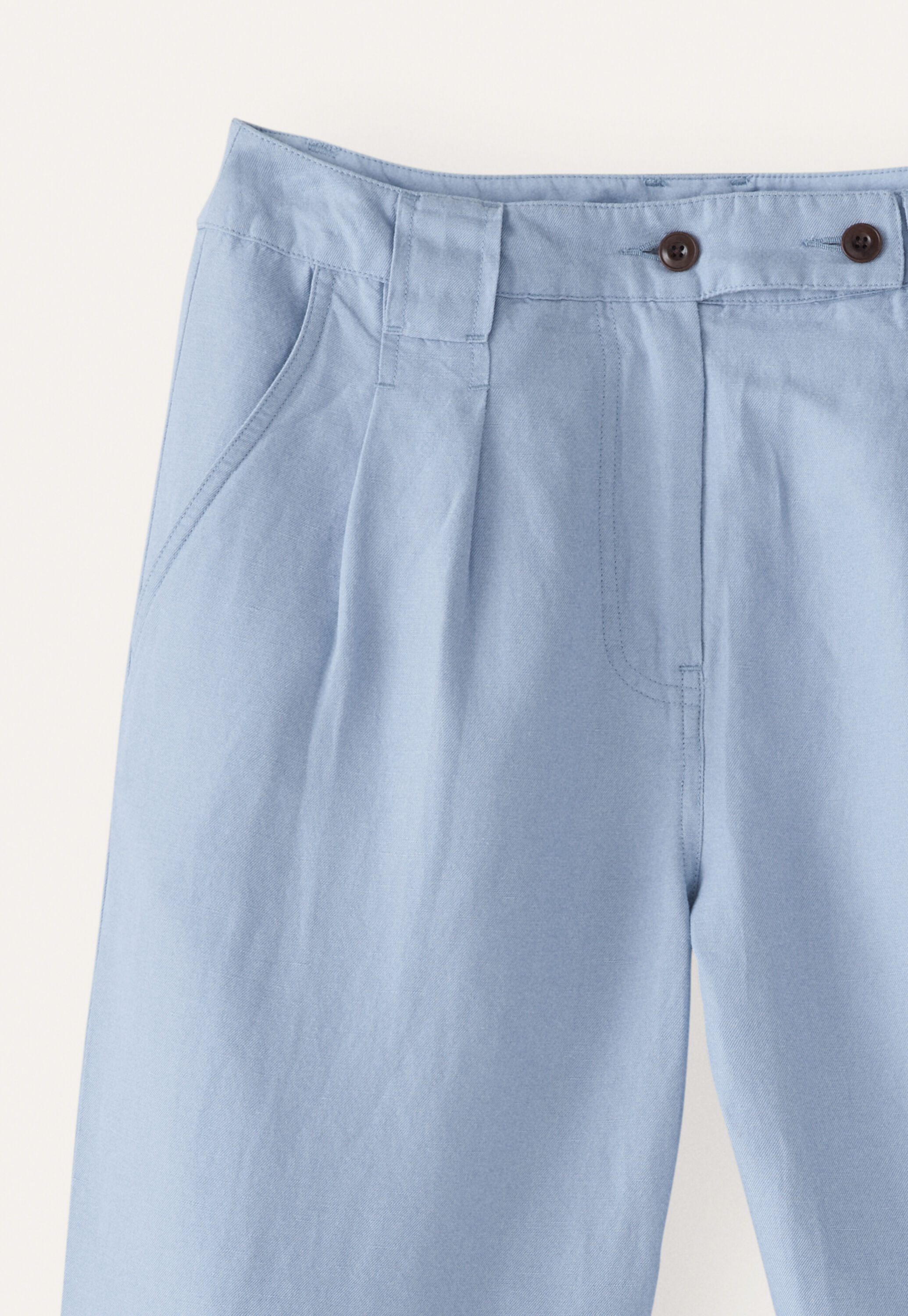 Tapered cropped trousers