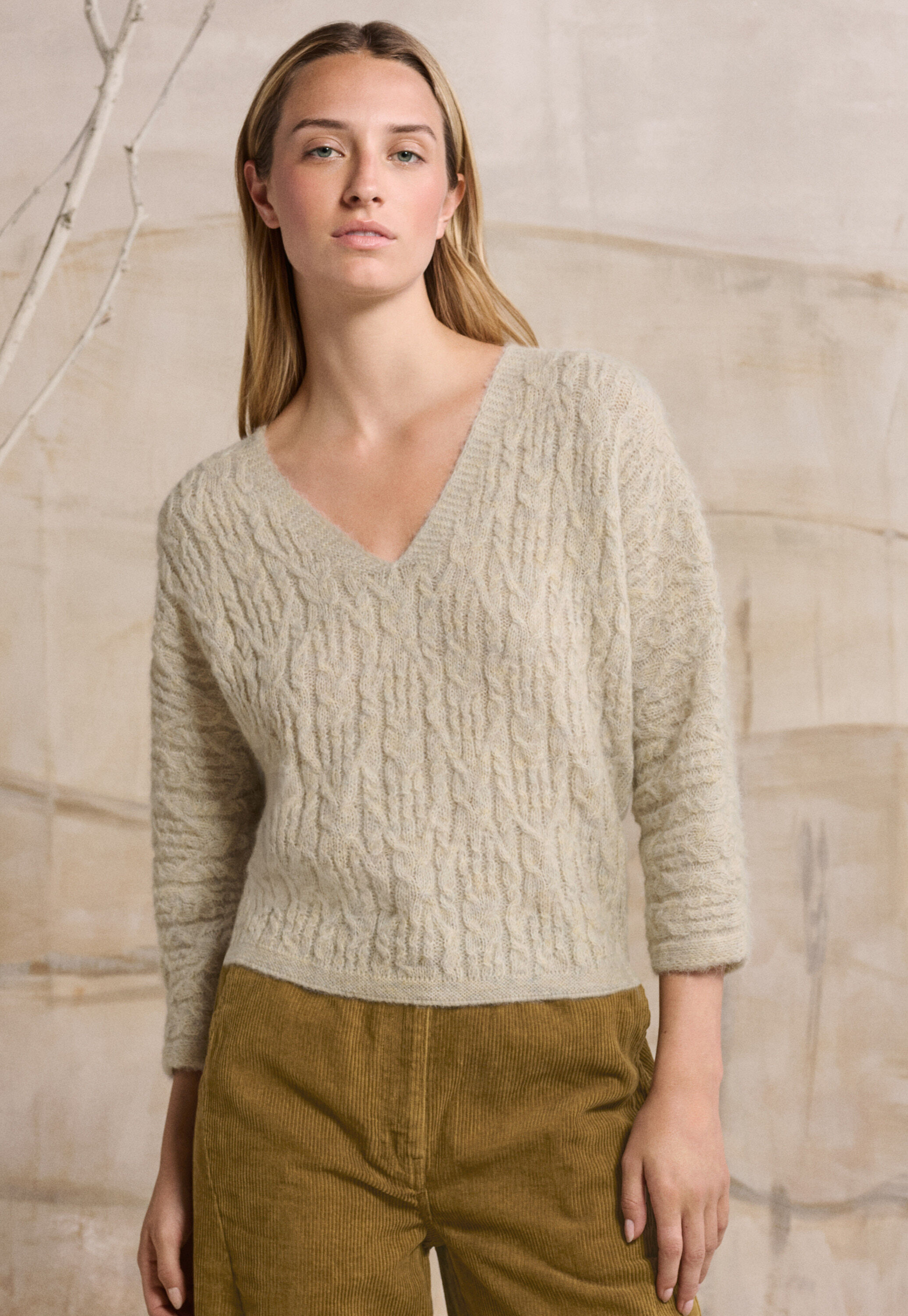 Stitch v-neck sweater