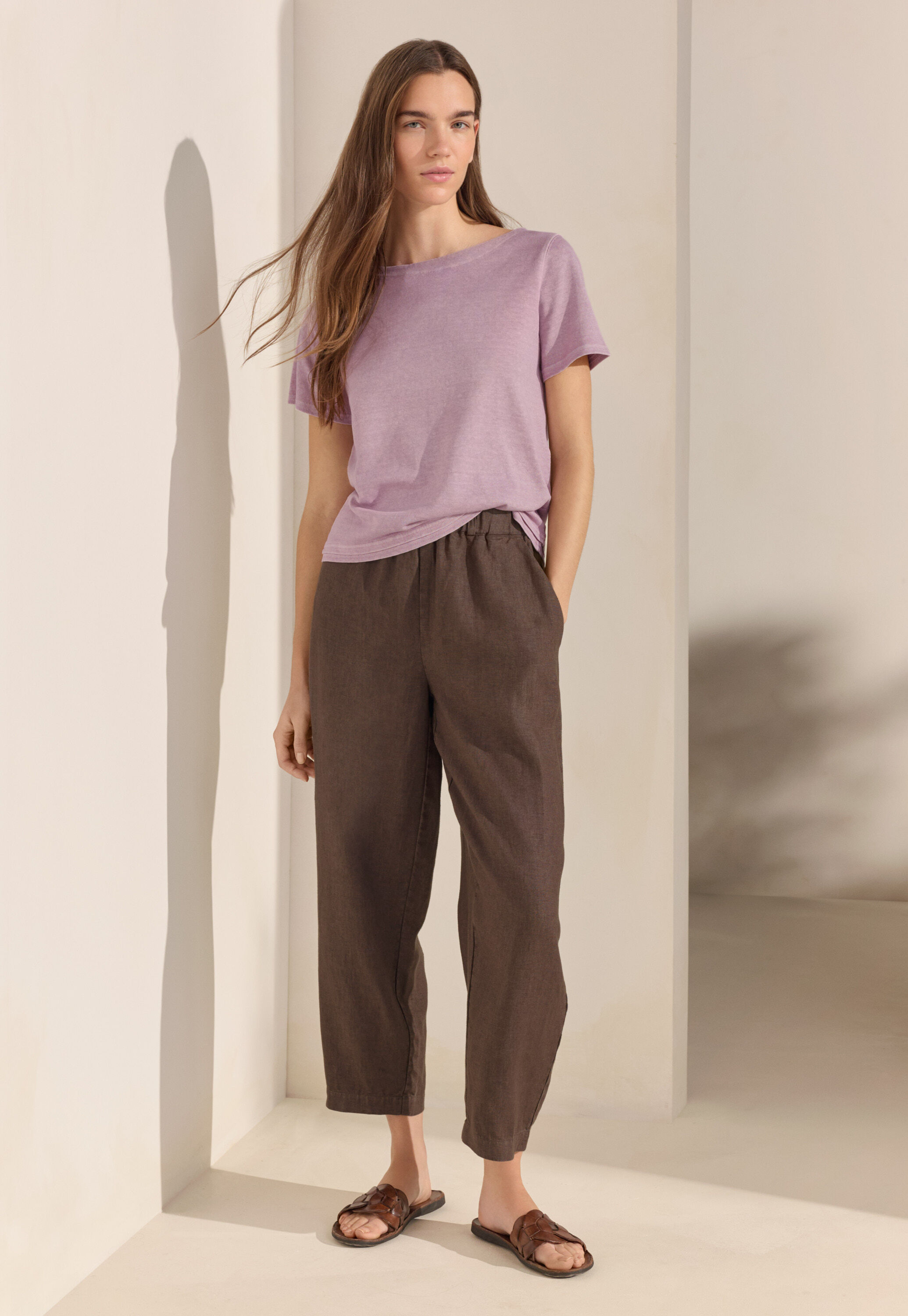 Cropped trousers