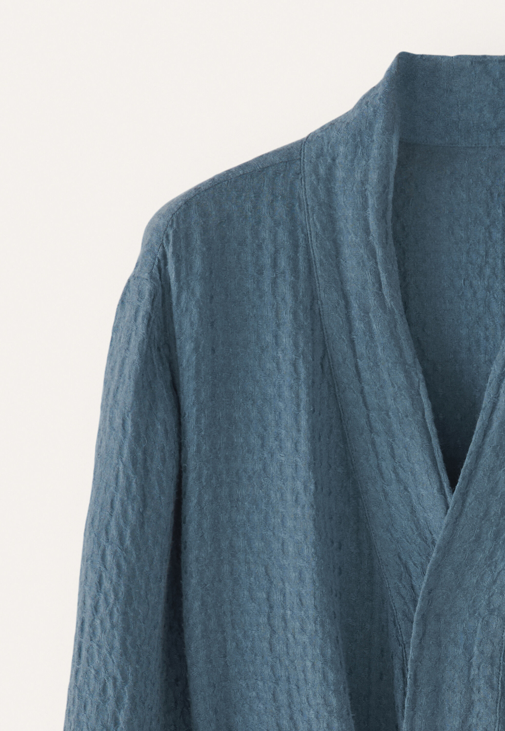 Textured belted robe