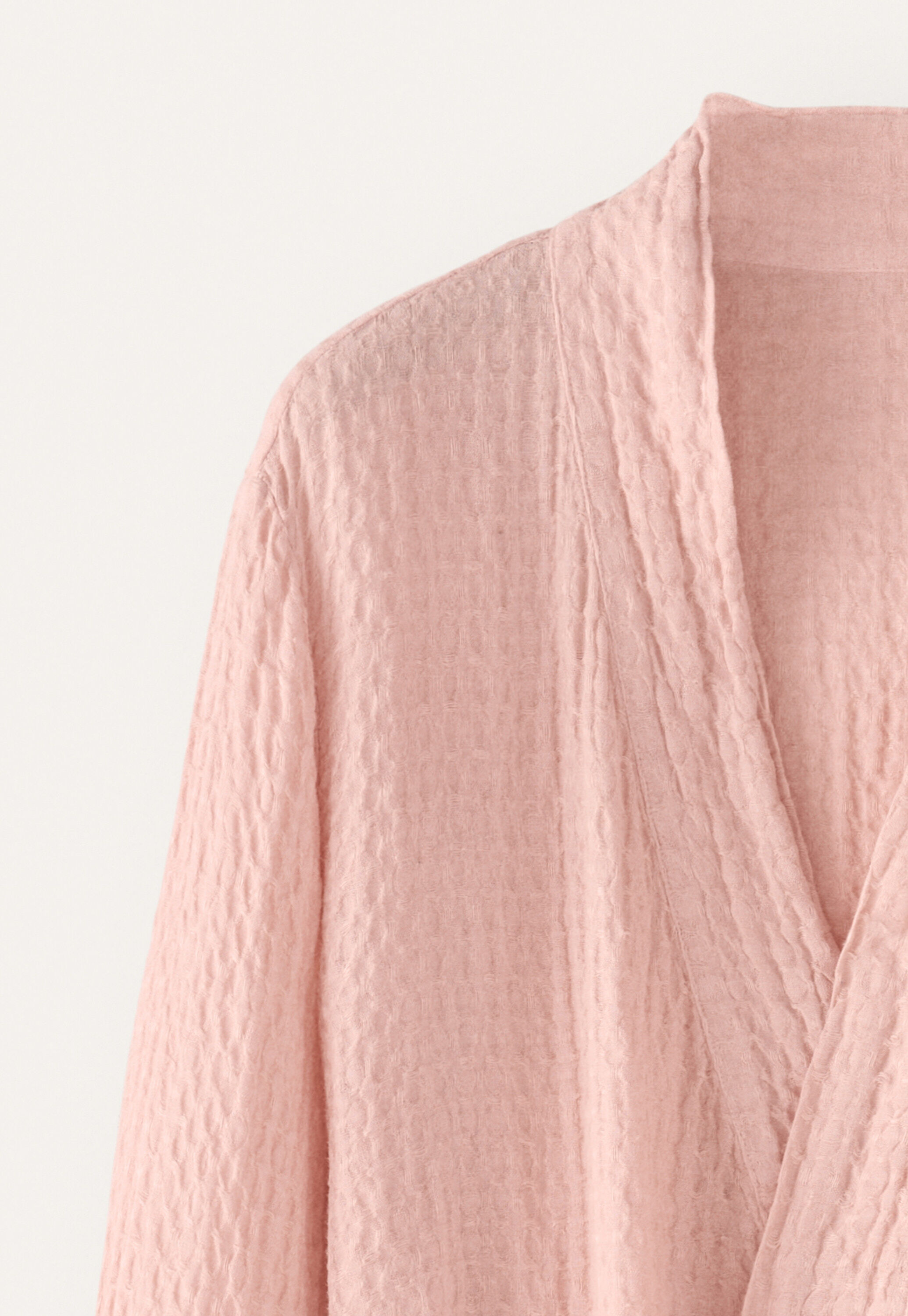 Textured belted robe