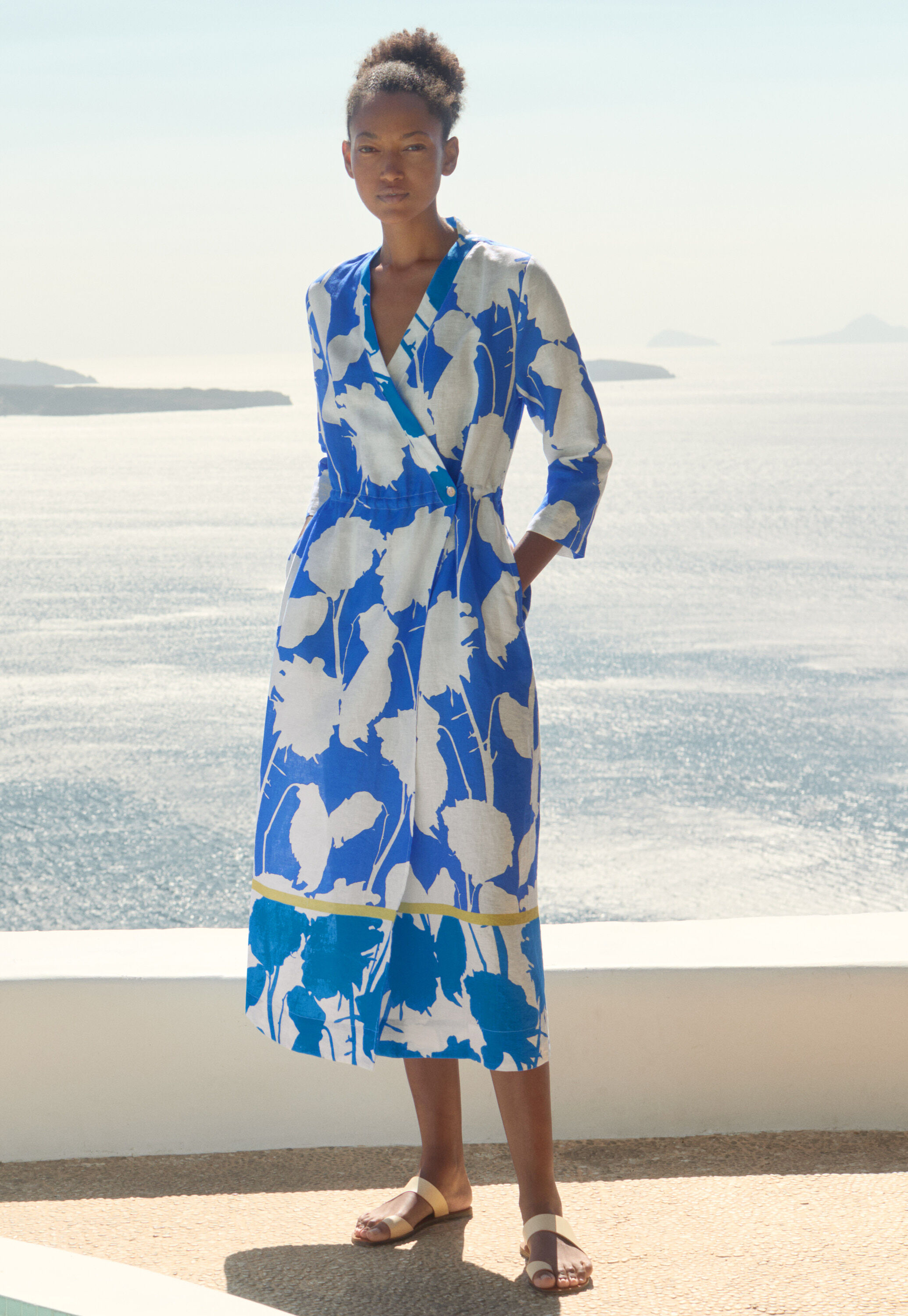 Printed wrap-dress