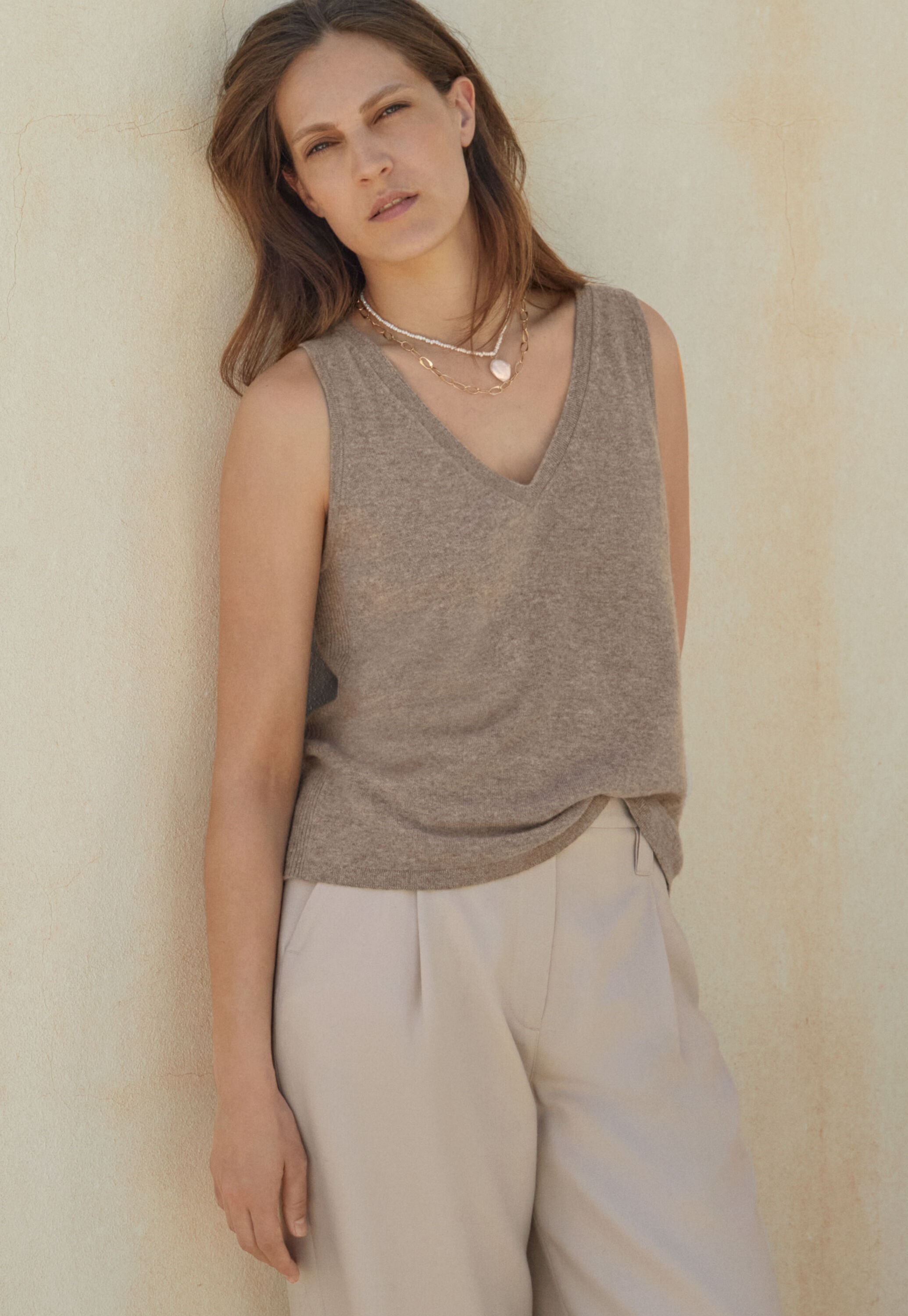 V-neck vest