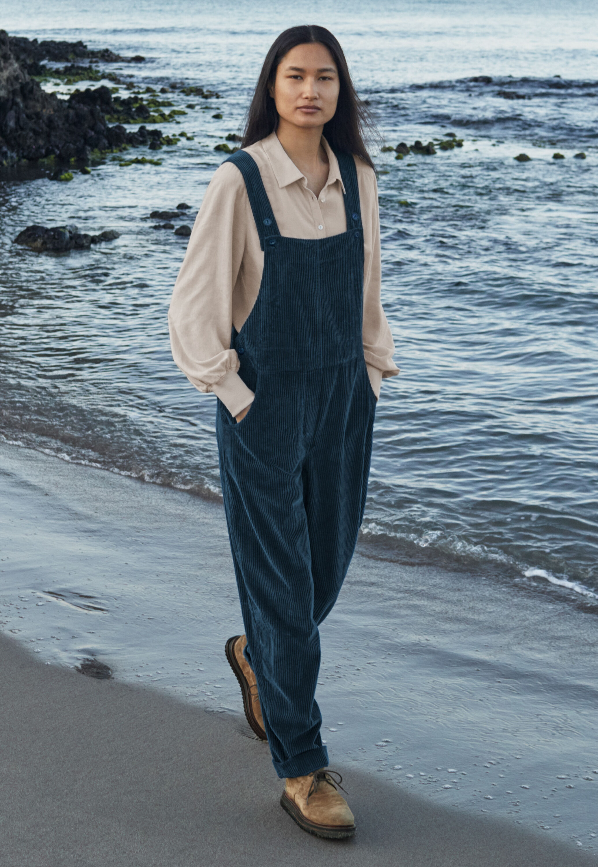 Cord dungarees