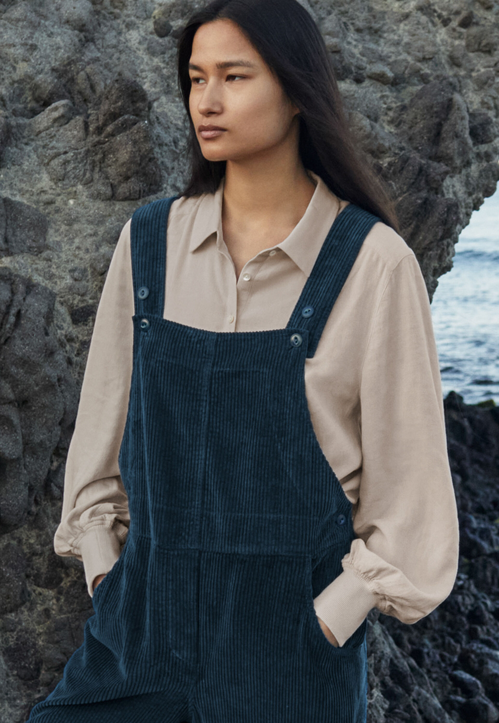 Cord dungarees