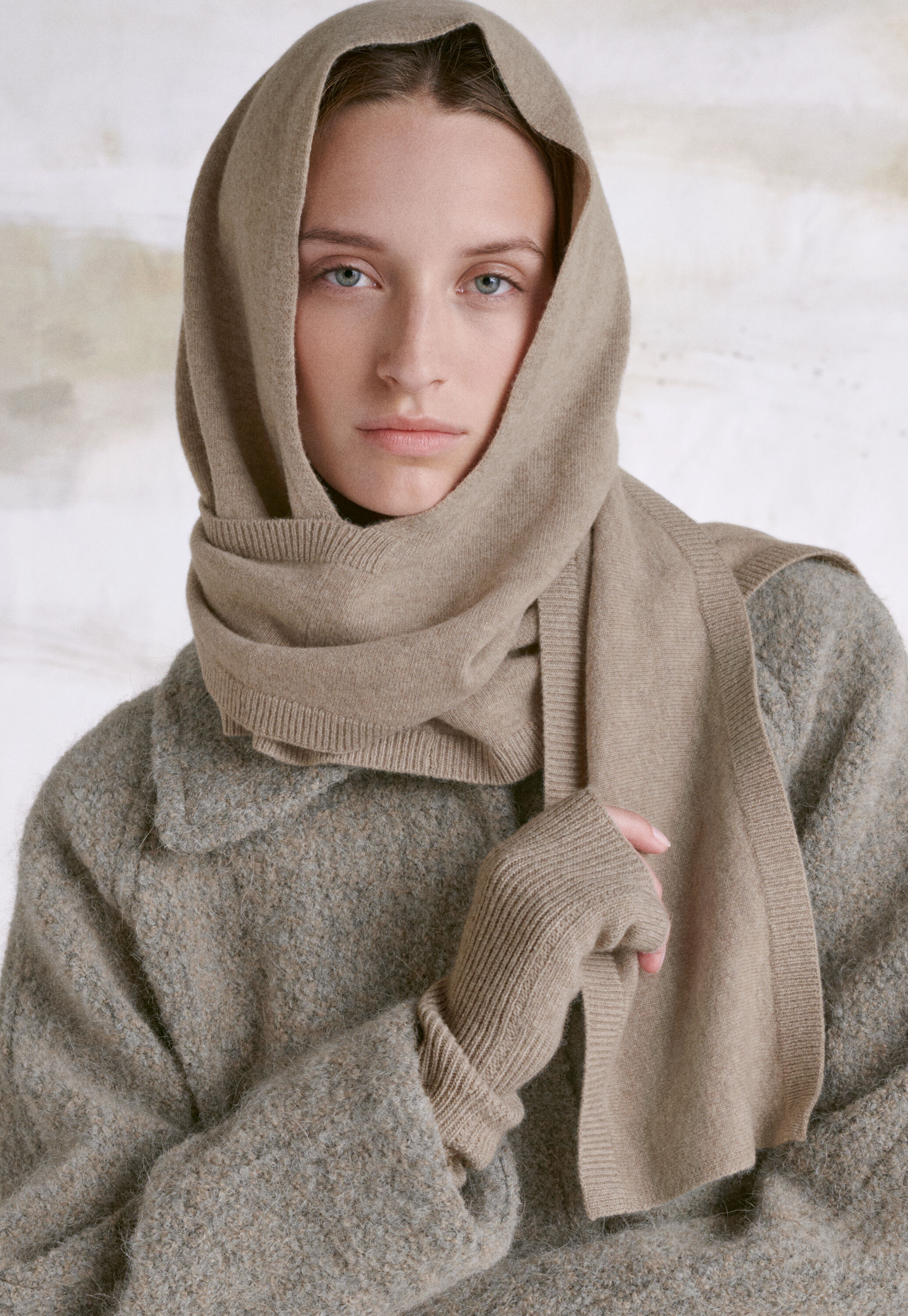 Edge-to-edge cardigan