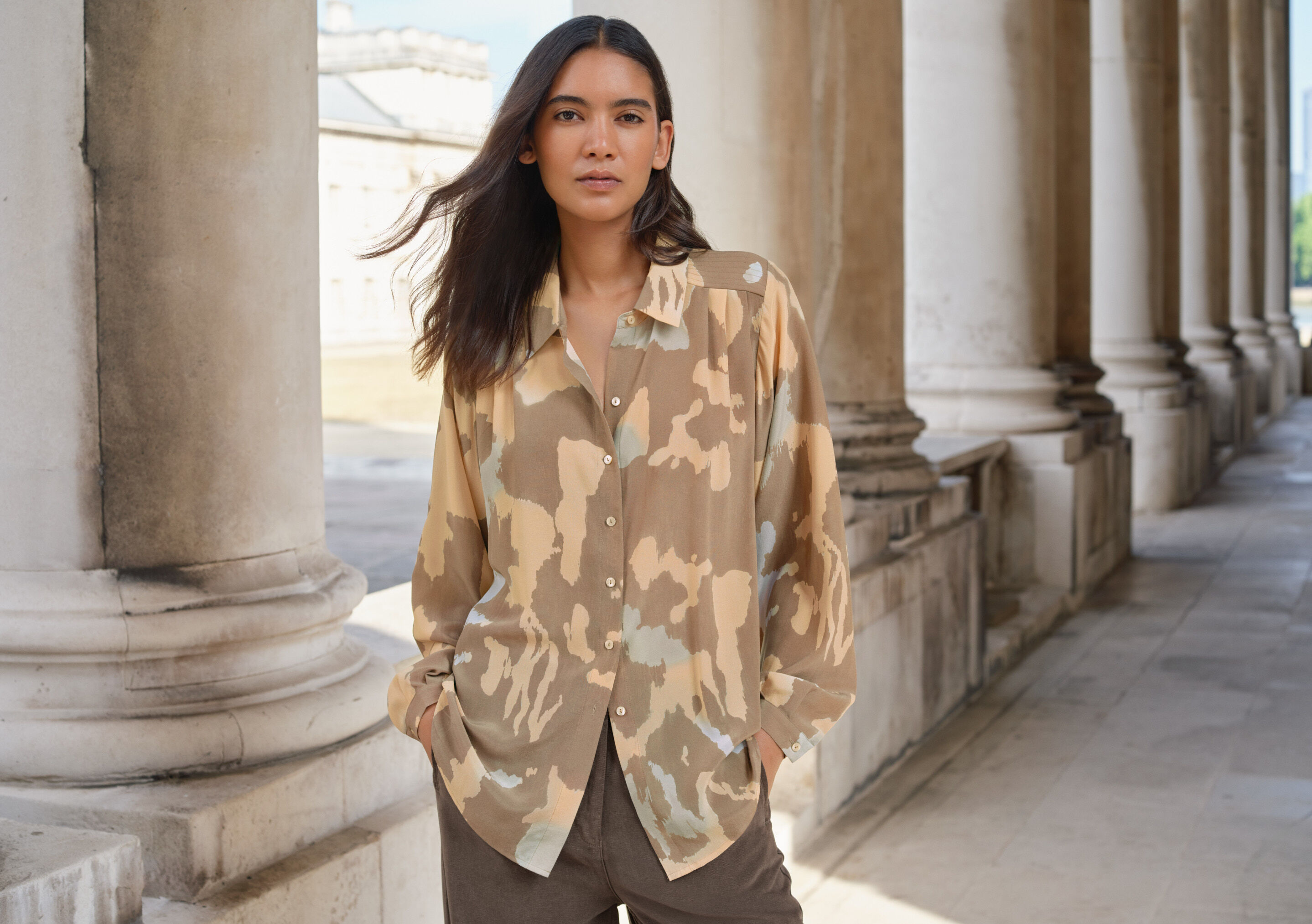 Printed blouse with pleats