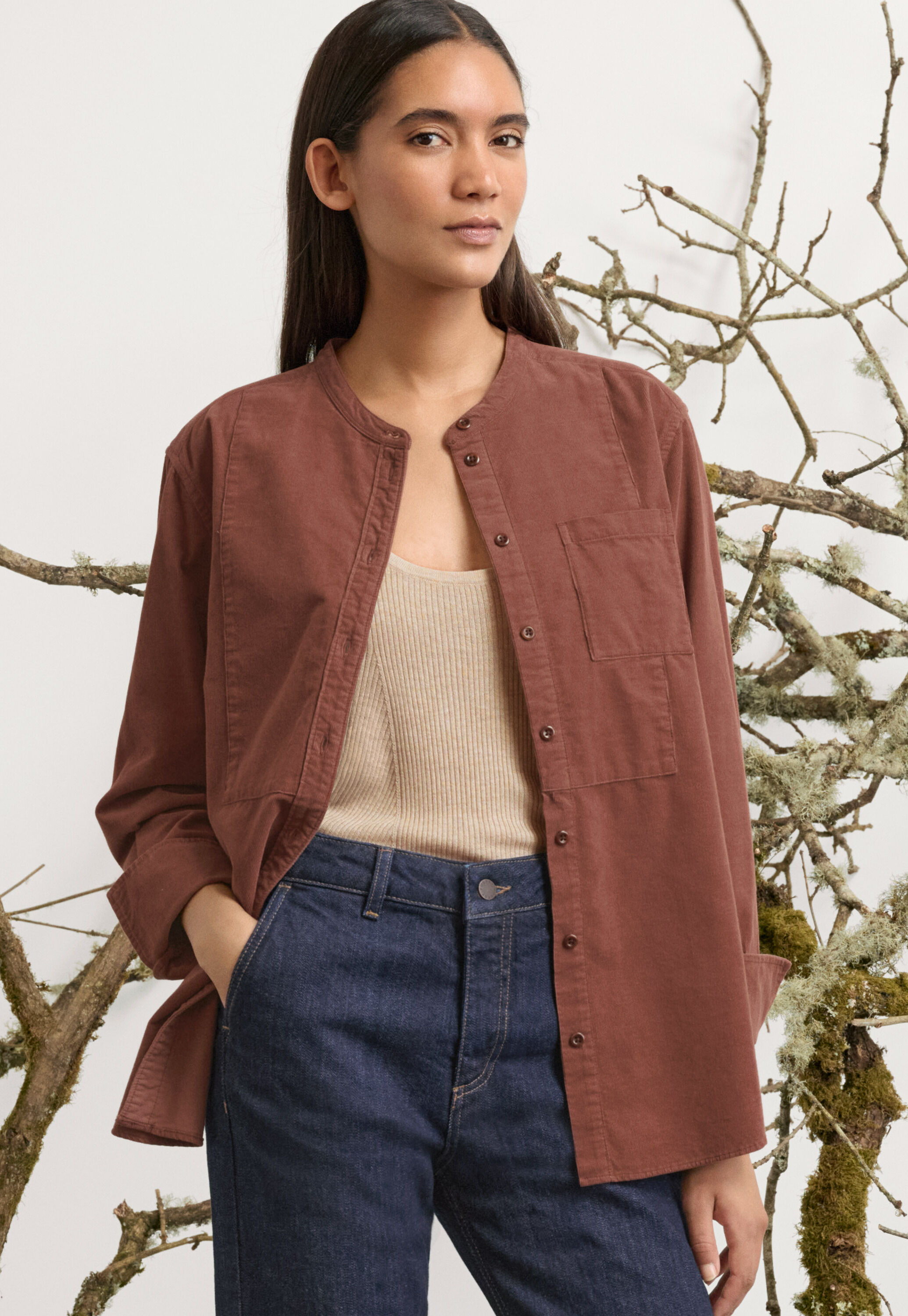 Fine-wale cord shirt