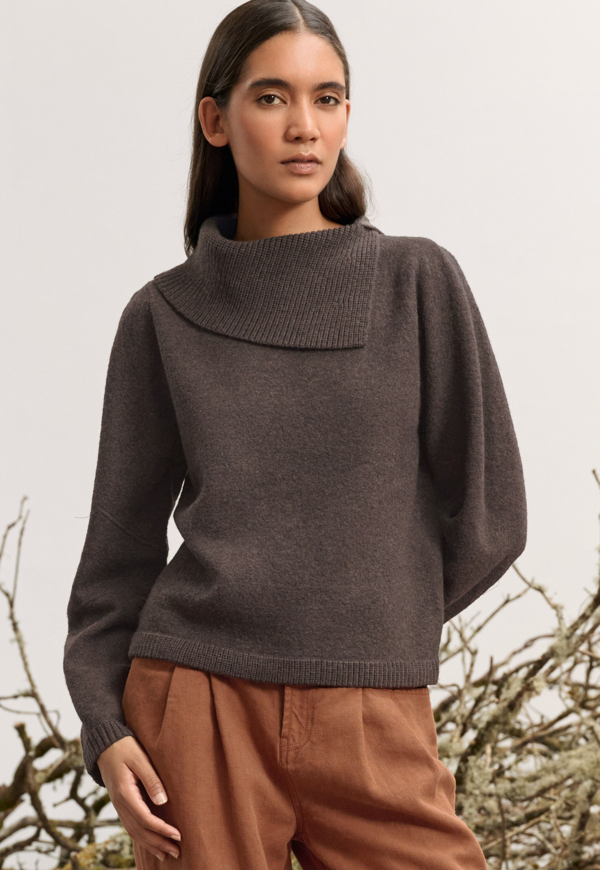 Split-collar sweater, Dark brown, large