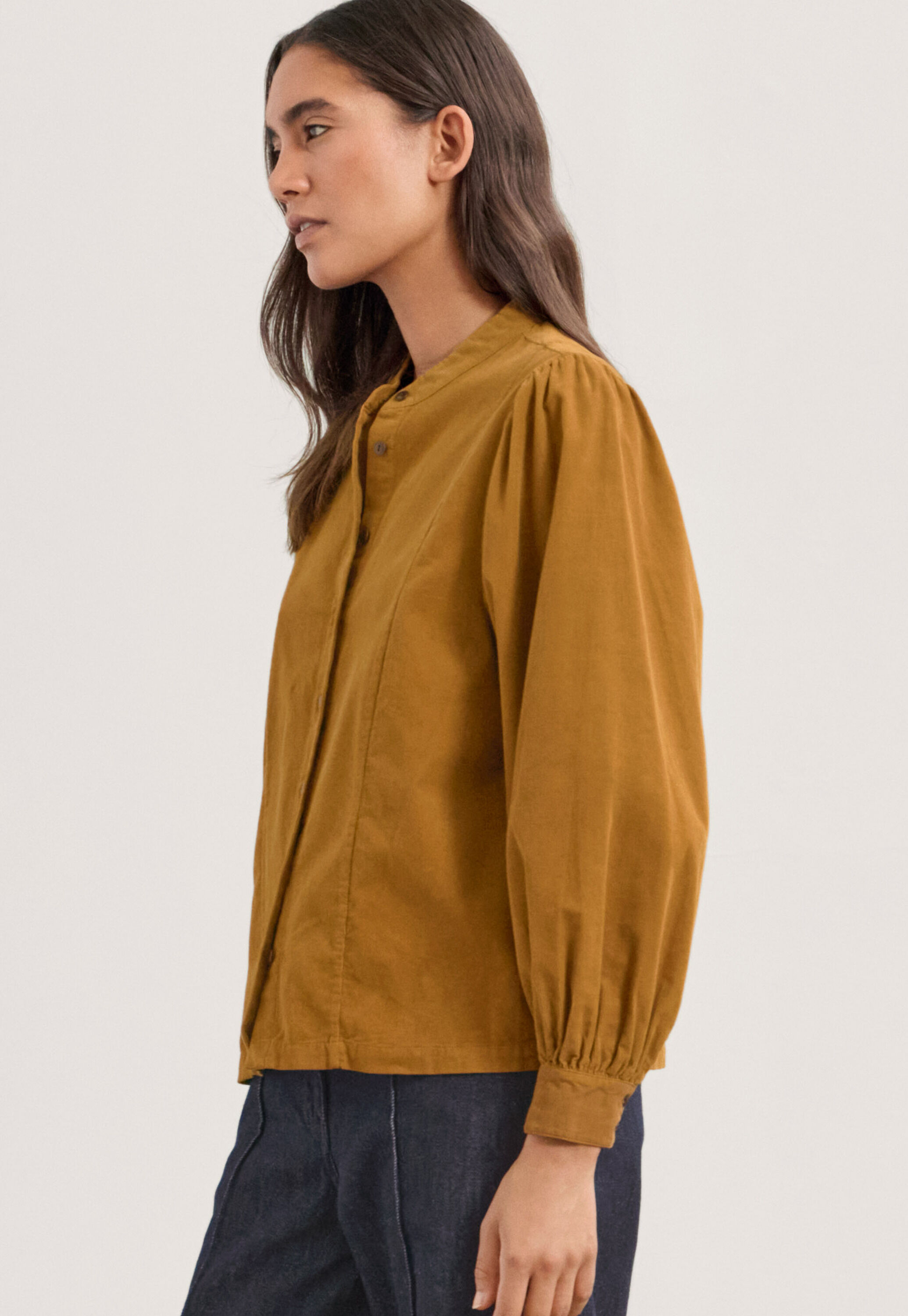 Gathered sleeve blouse, Gold, large