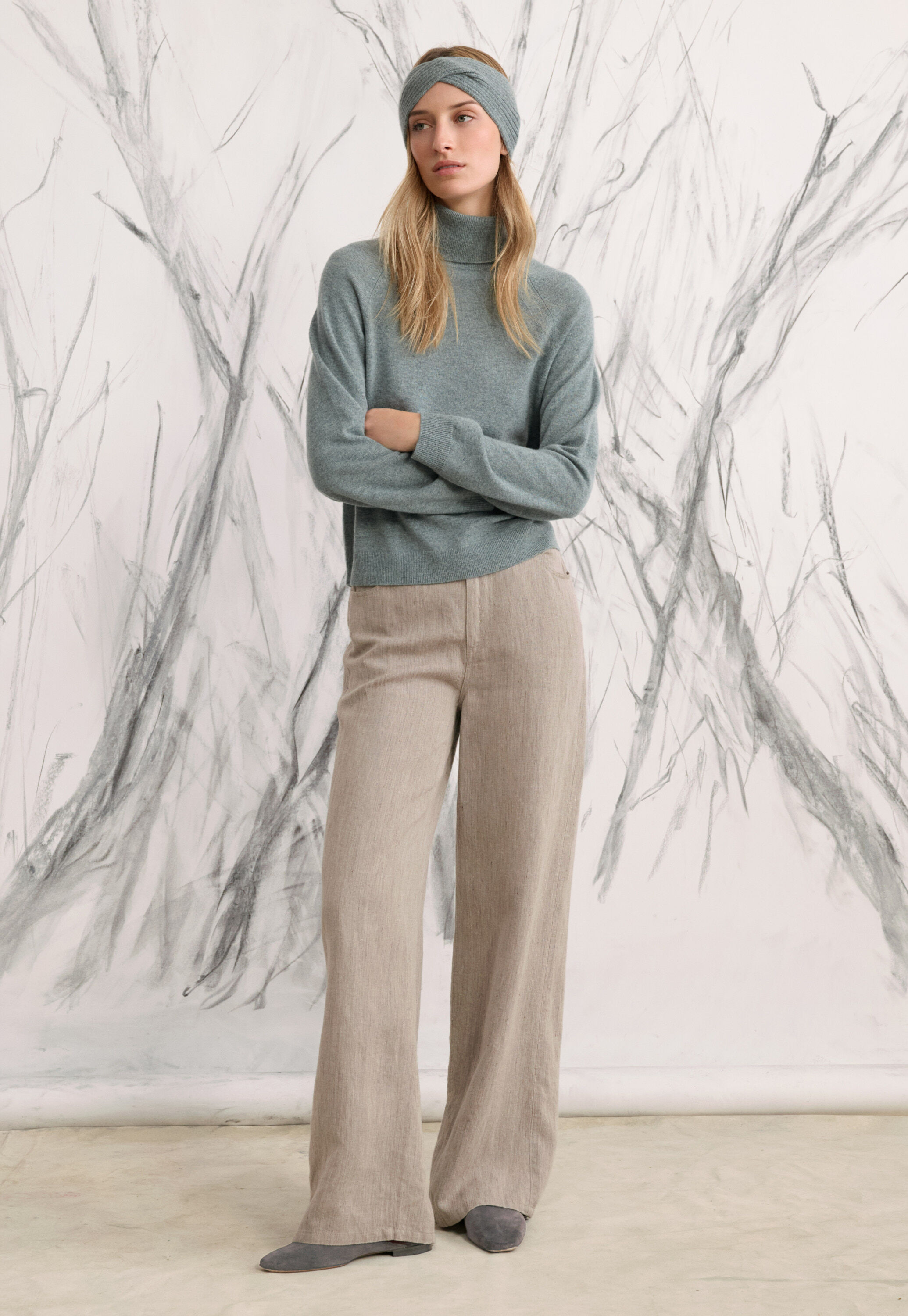 Roll-neck sweater