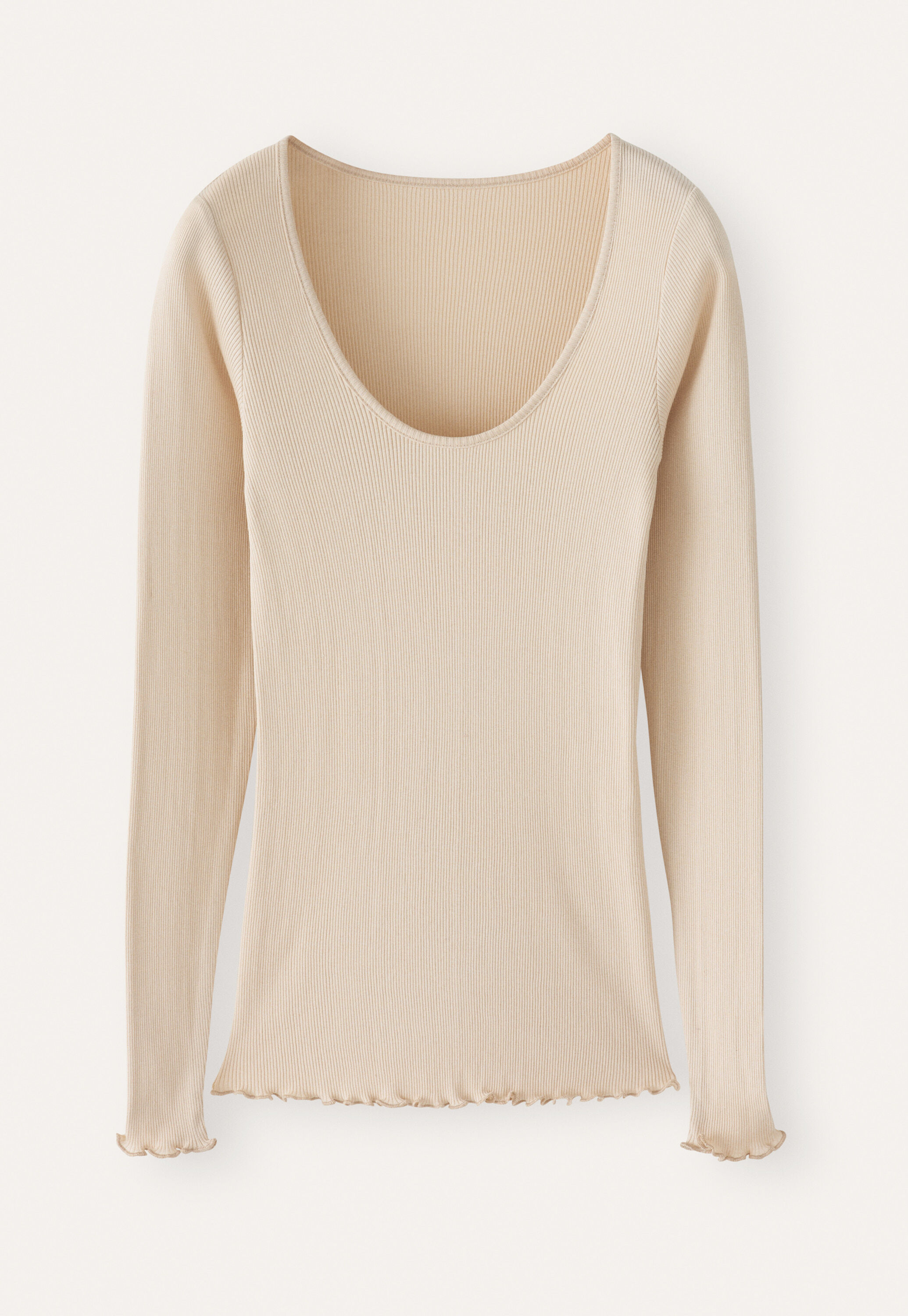 Scoop-neck top