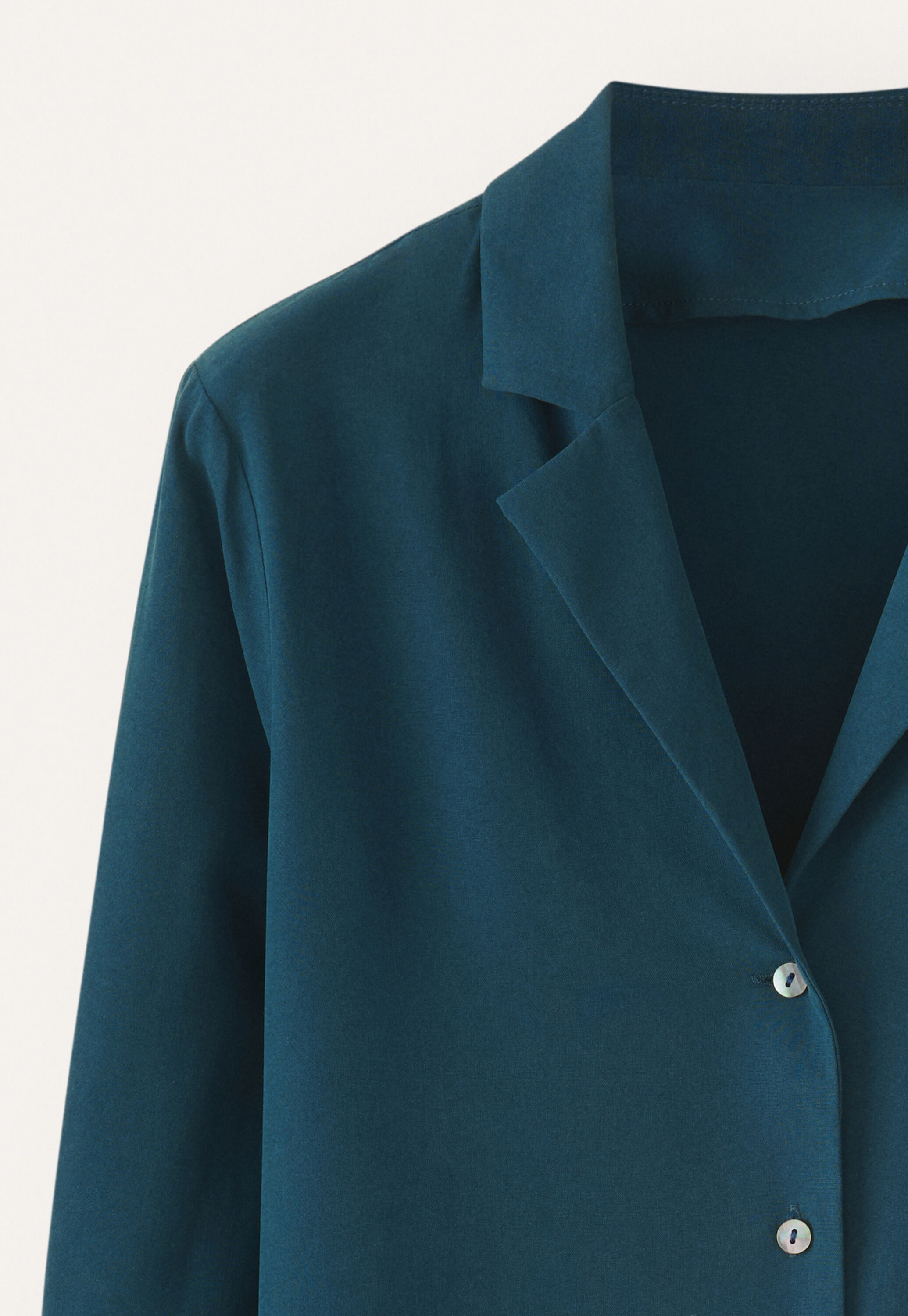Revere-style collar shirt