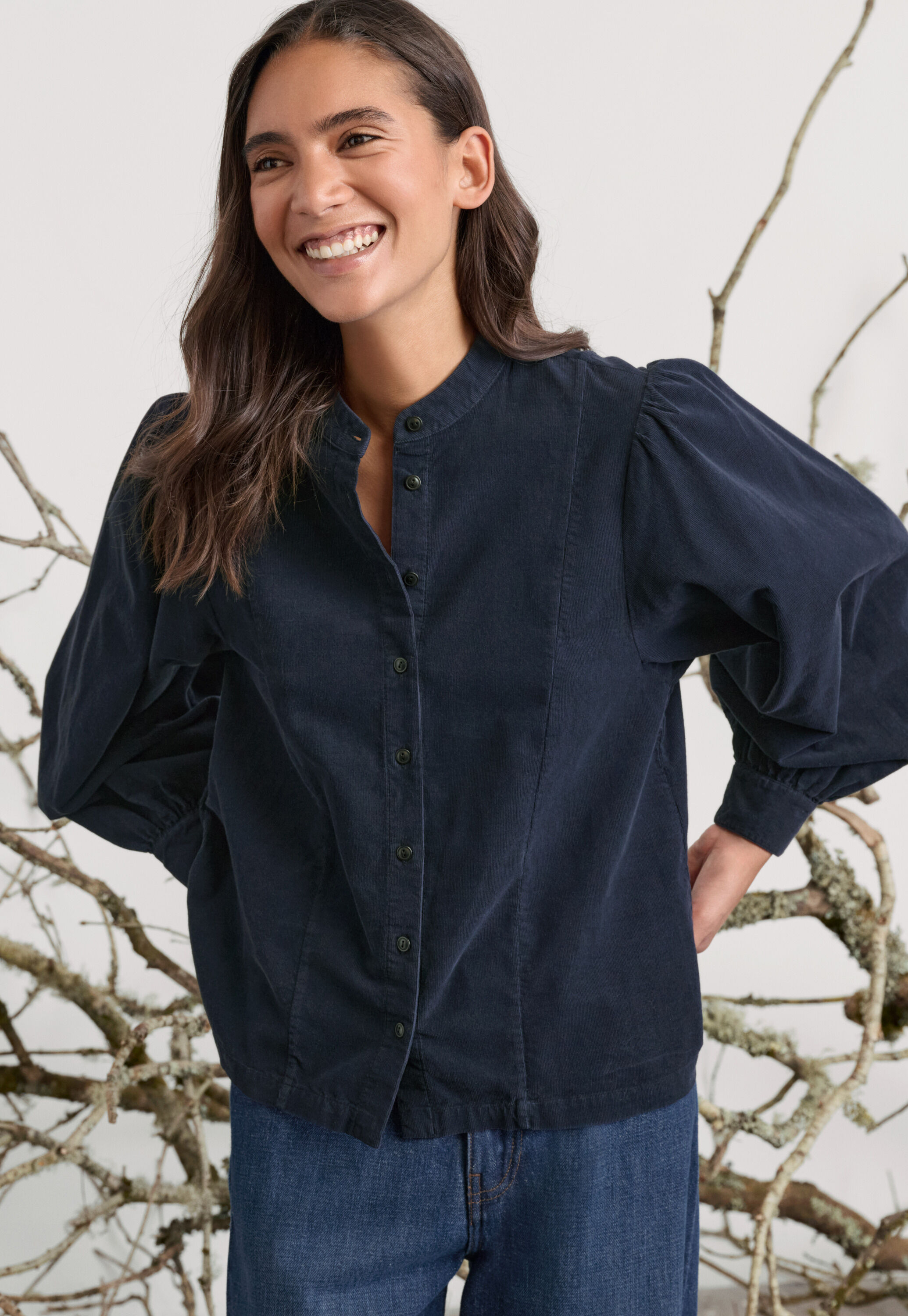 Gathered sleeve blouse