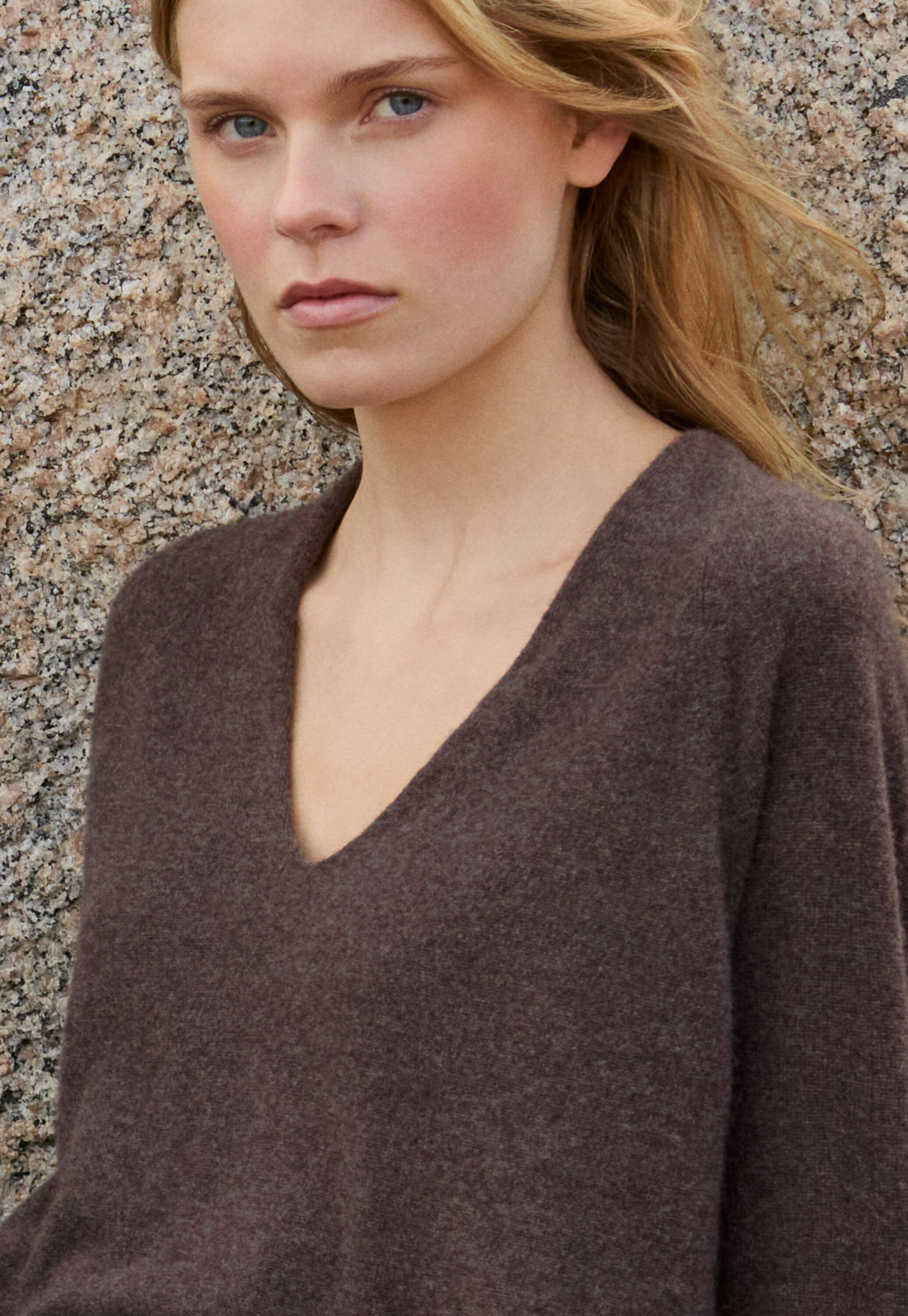 Zip-front cardigan
