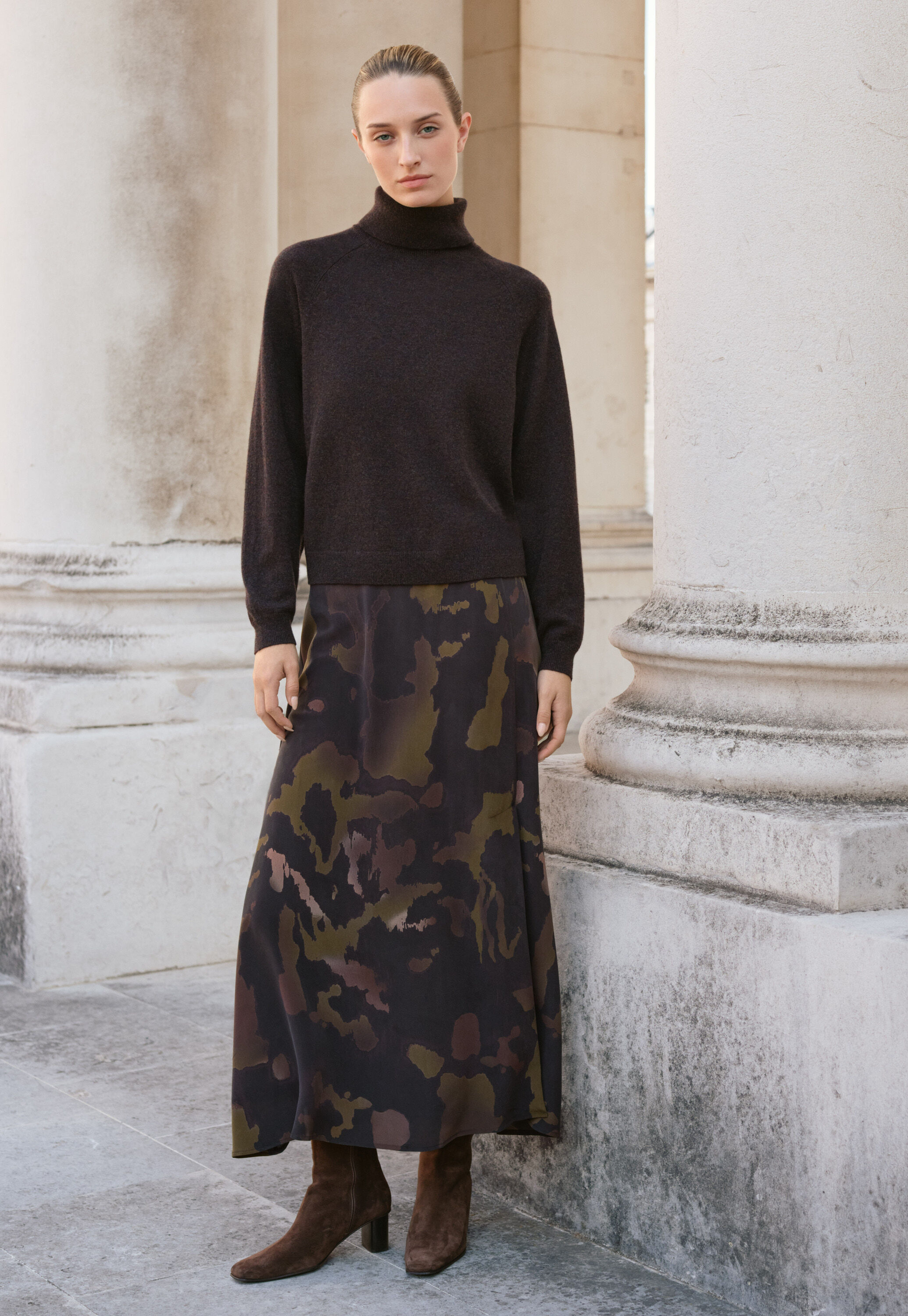Printed skirt with side-split, Coffee moss, large