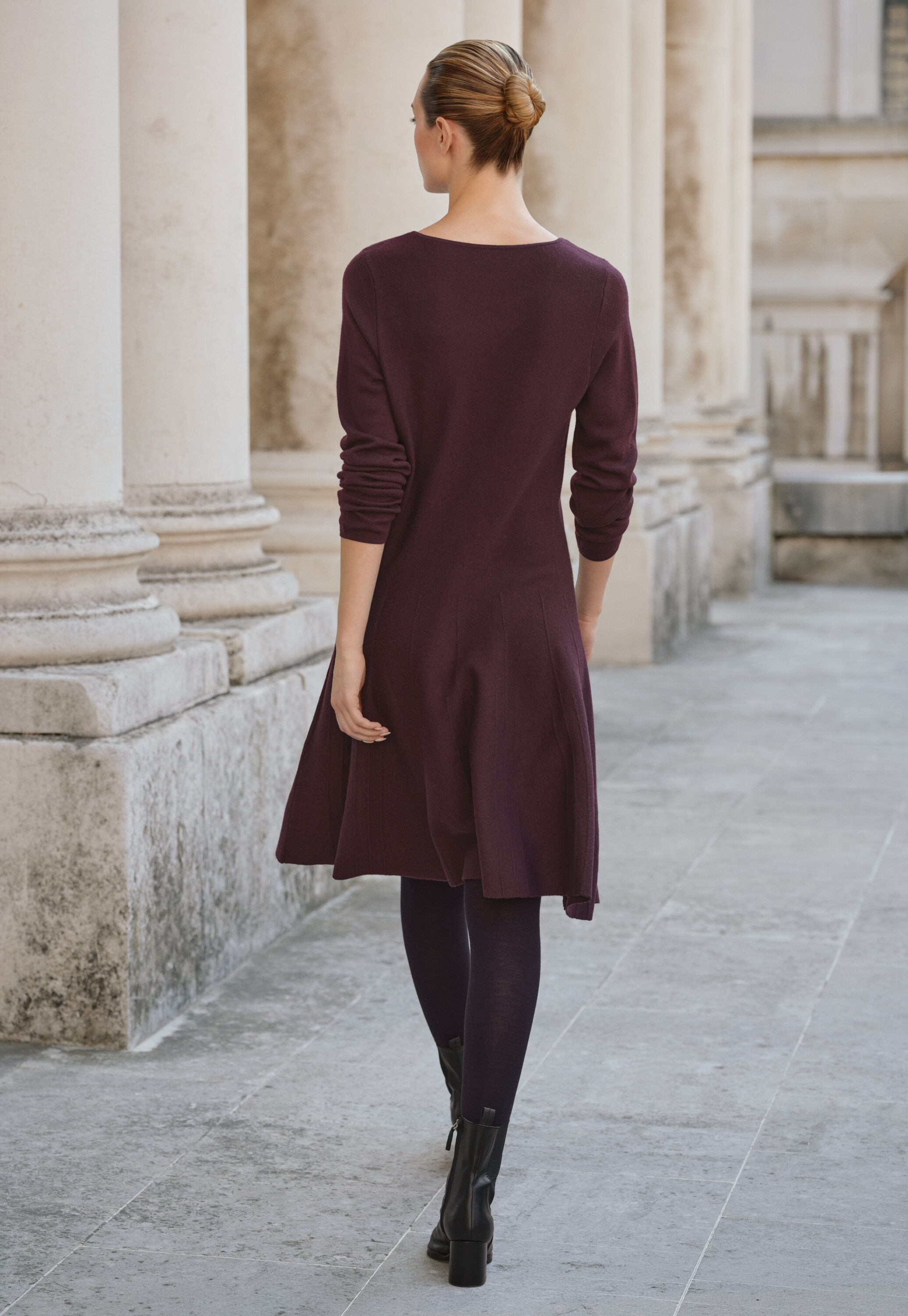 Knitted fit-and-flare dress, Aubergine, large