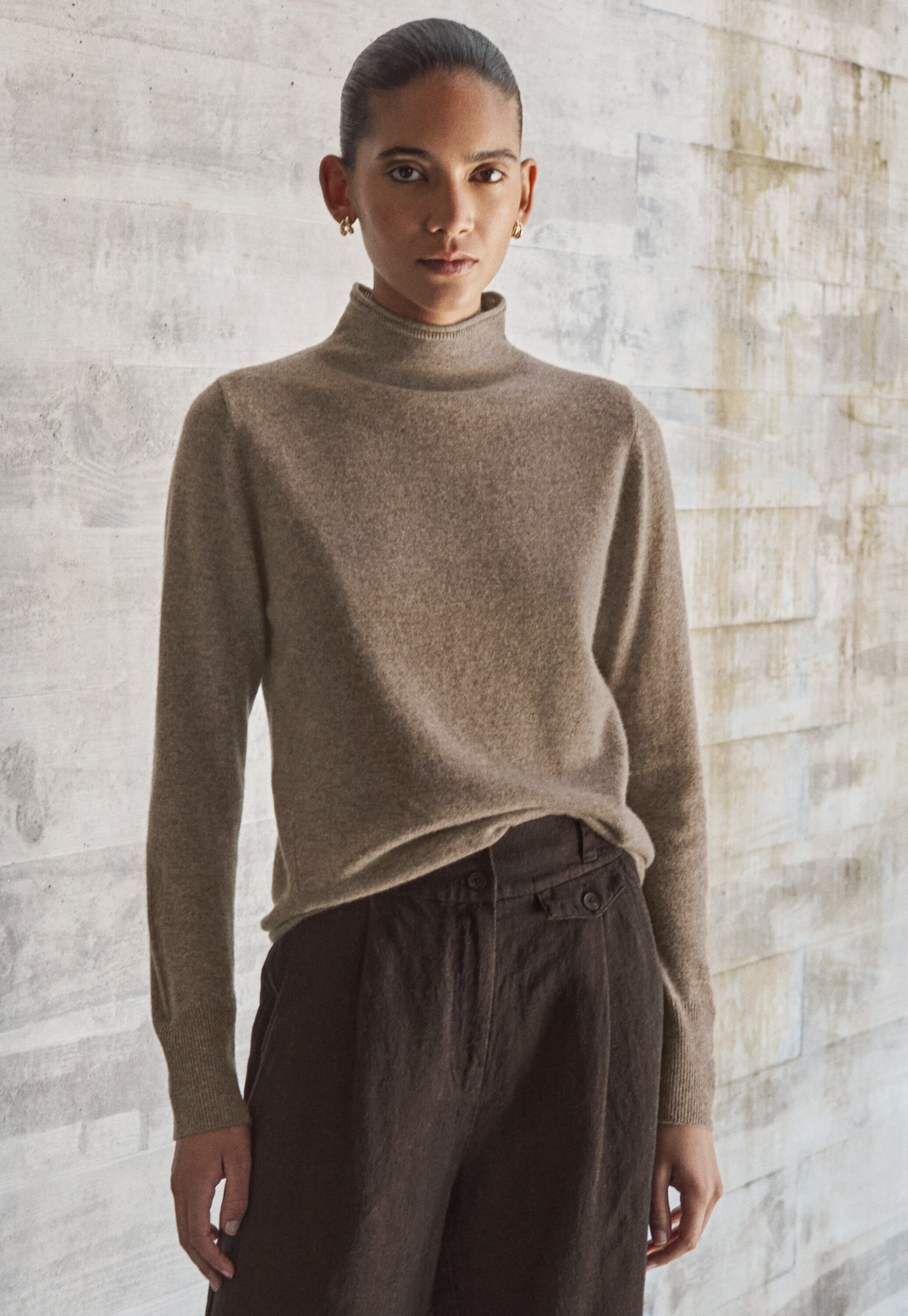 Zip-front cardigan