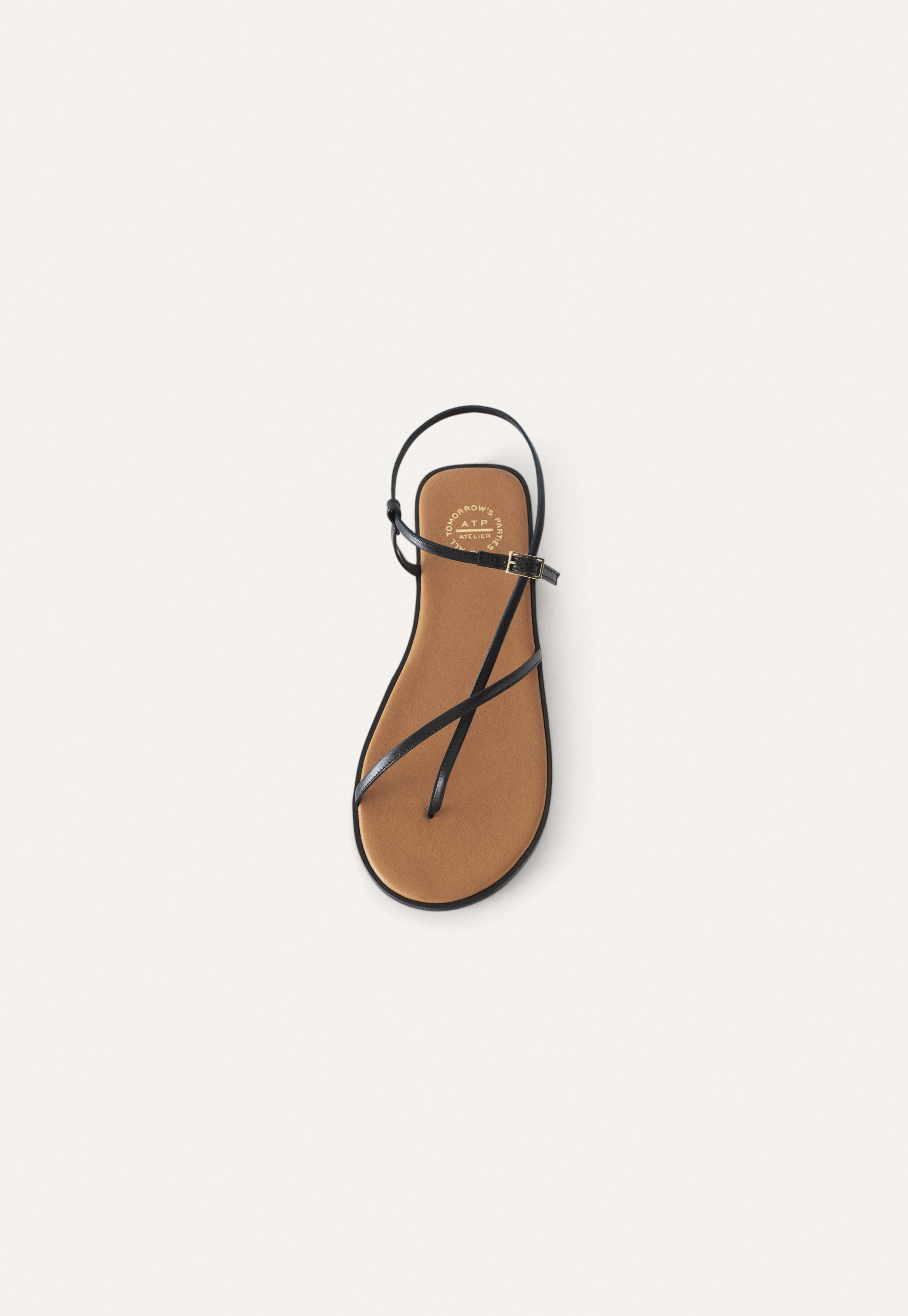 Multi-straps sandals
