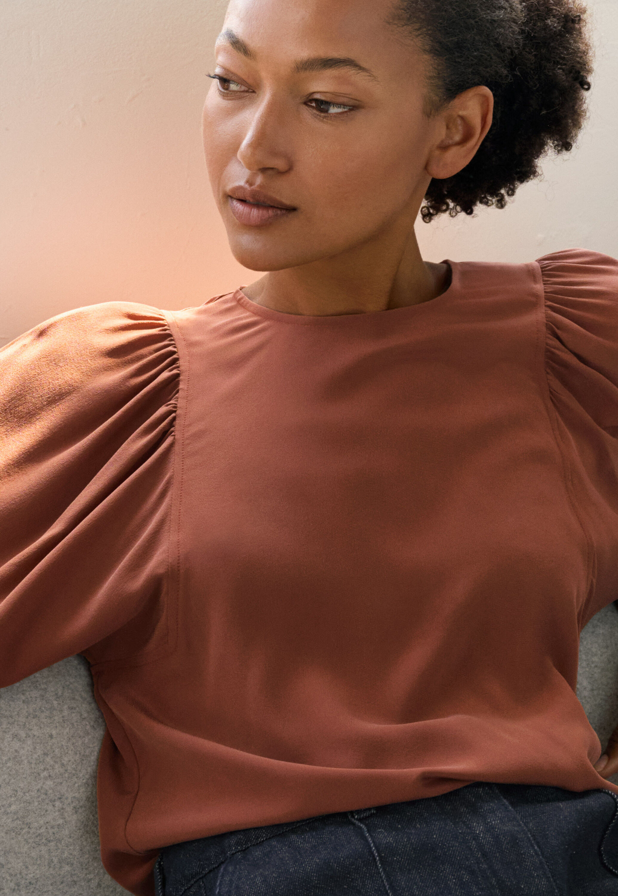 Gathered-sleeve blouse, Blush, large