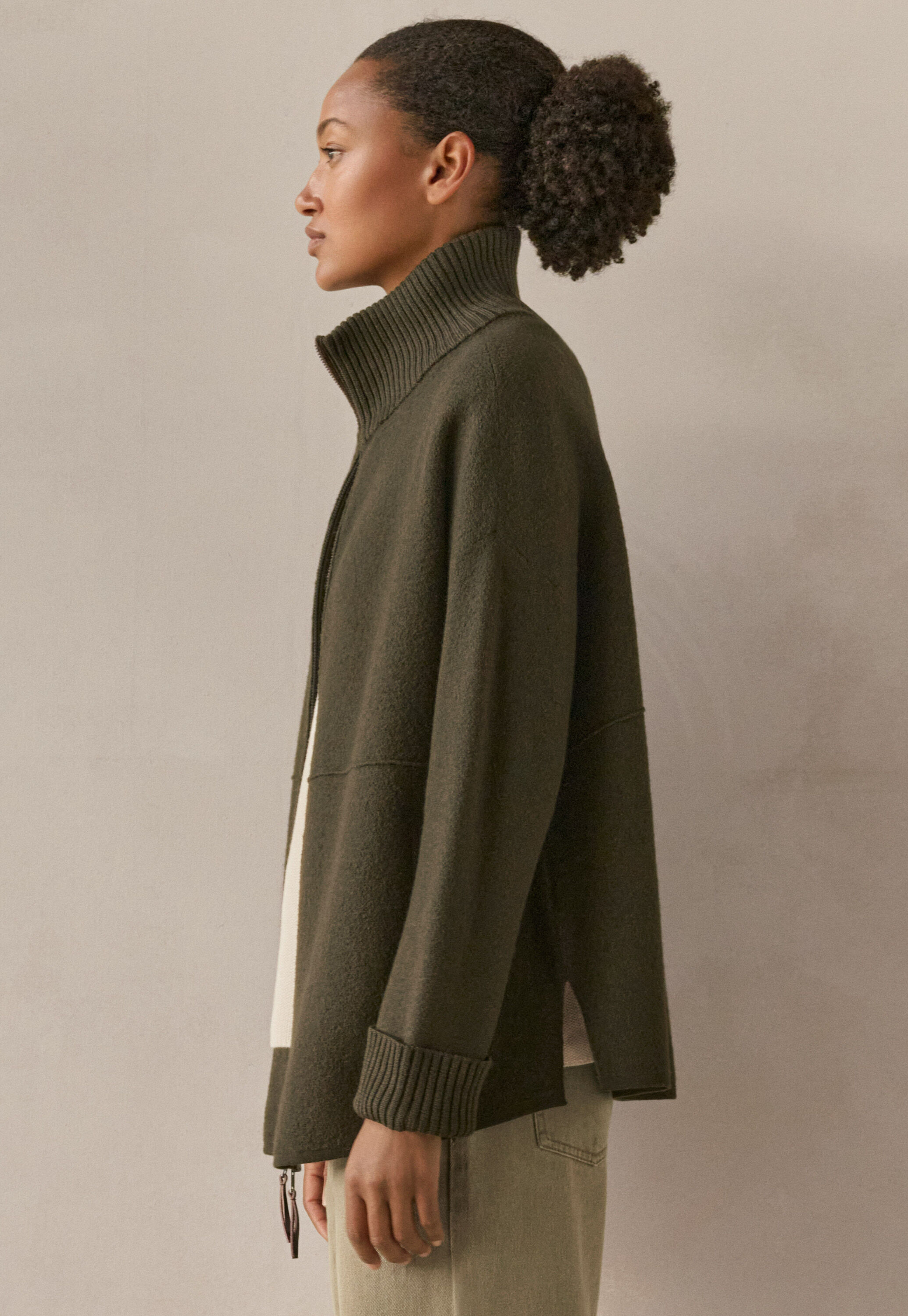 Zip-front knitted jacket, Khaki green, large