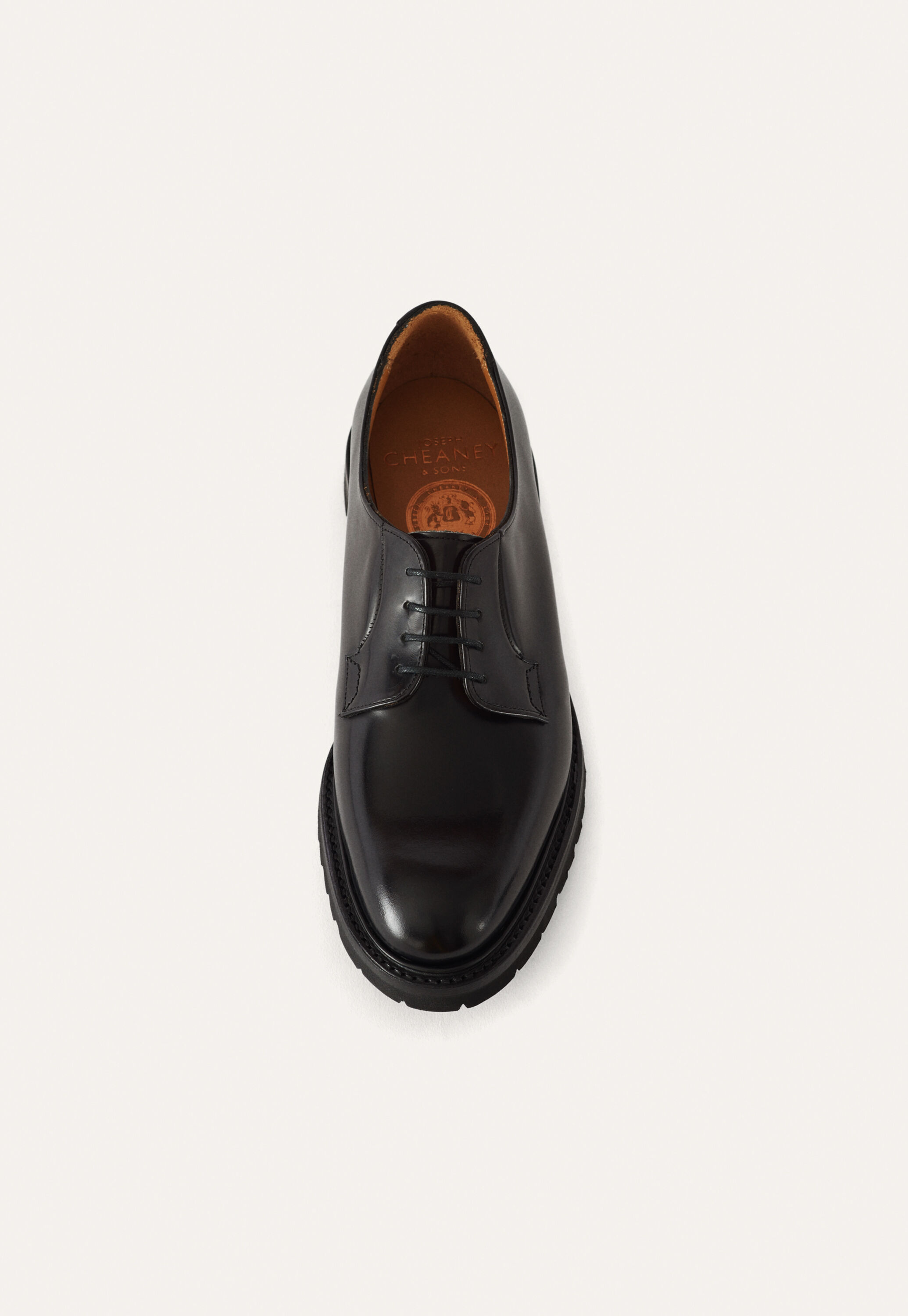 Lace-up shoes