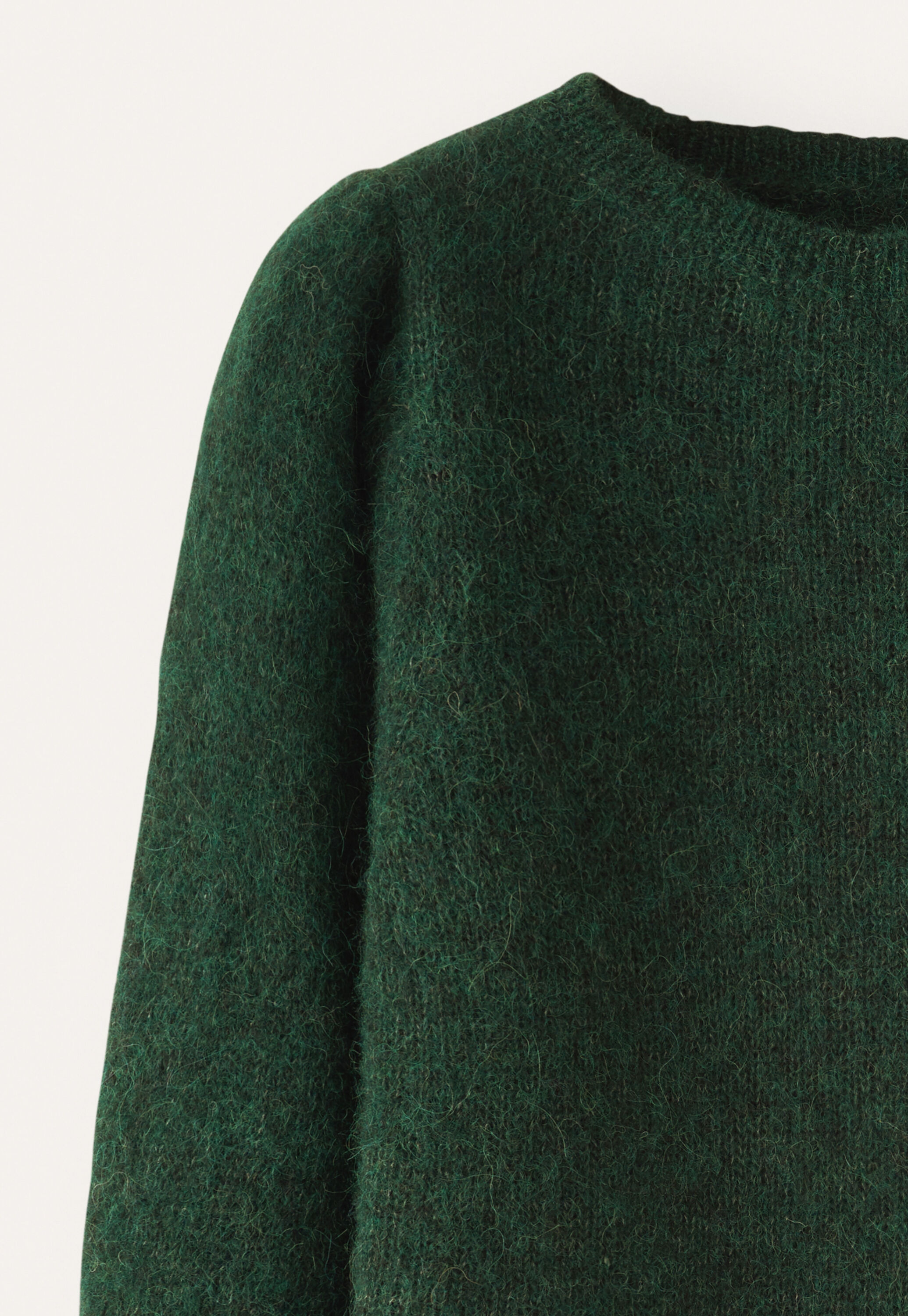 Puff-sleeve sweater