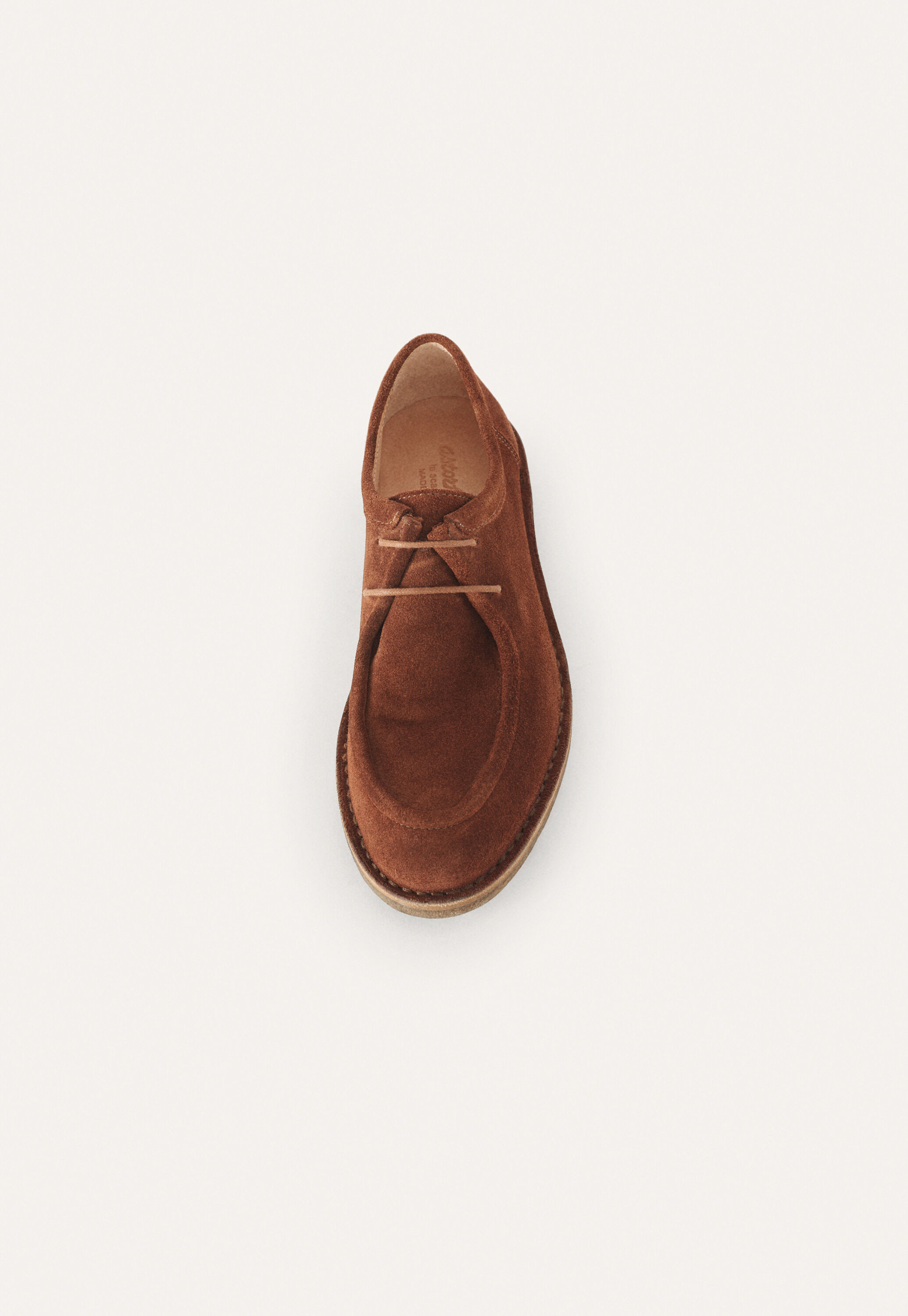 Lace-up shoes