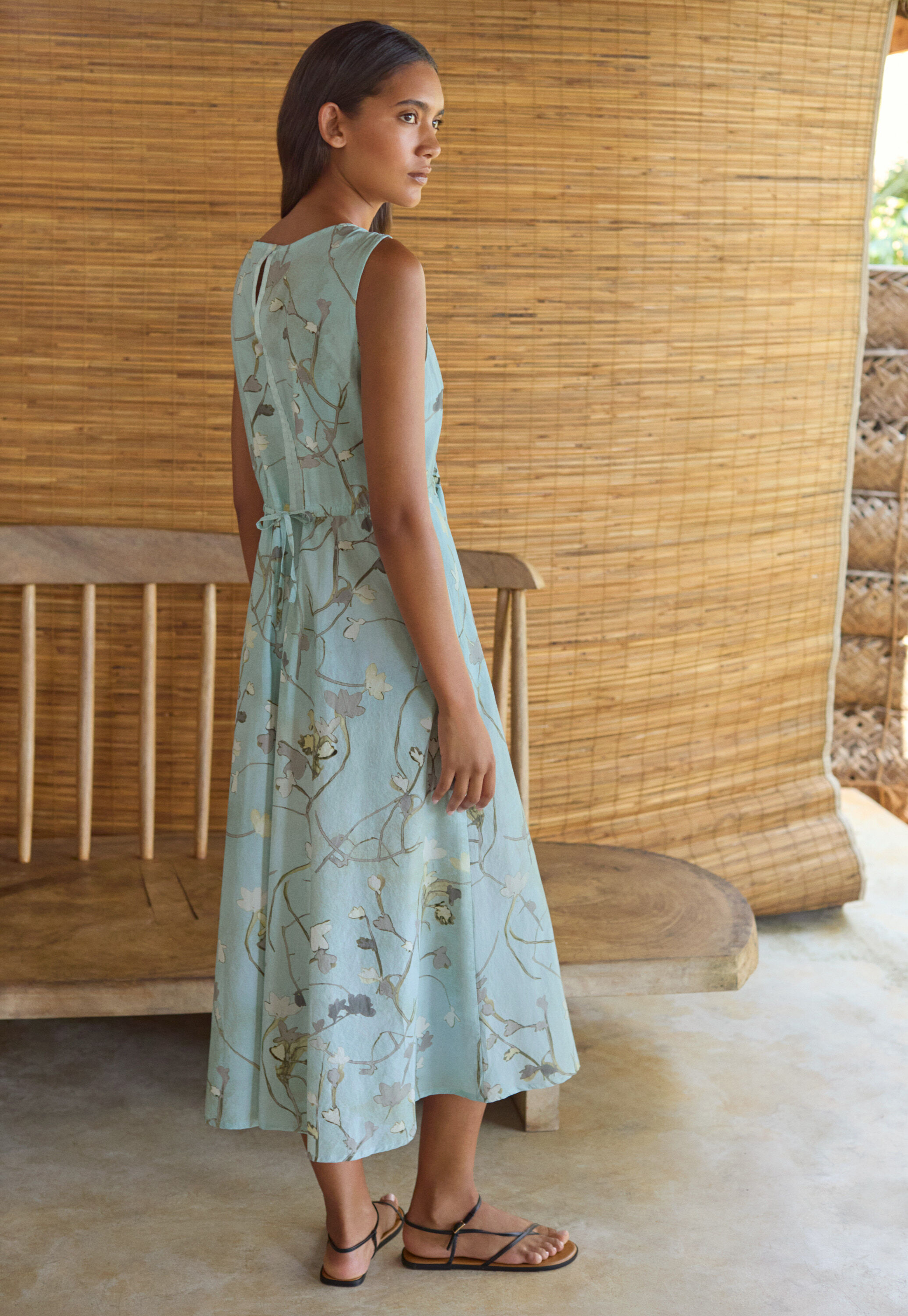 Printed v-neck dress