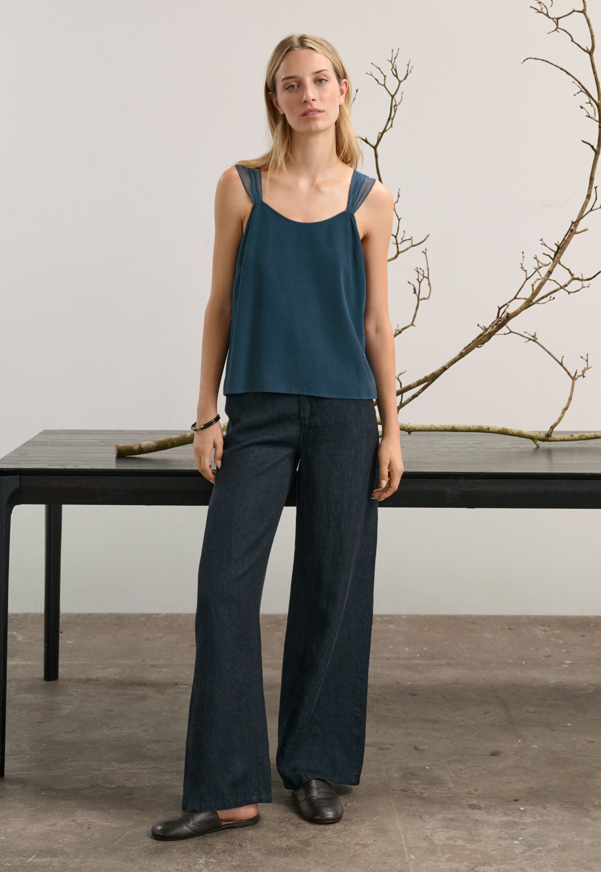 Wide & straight leg trousers