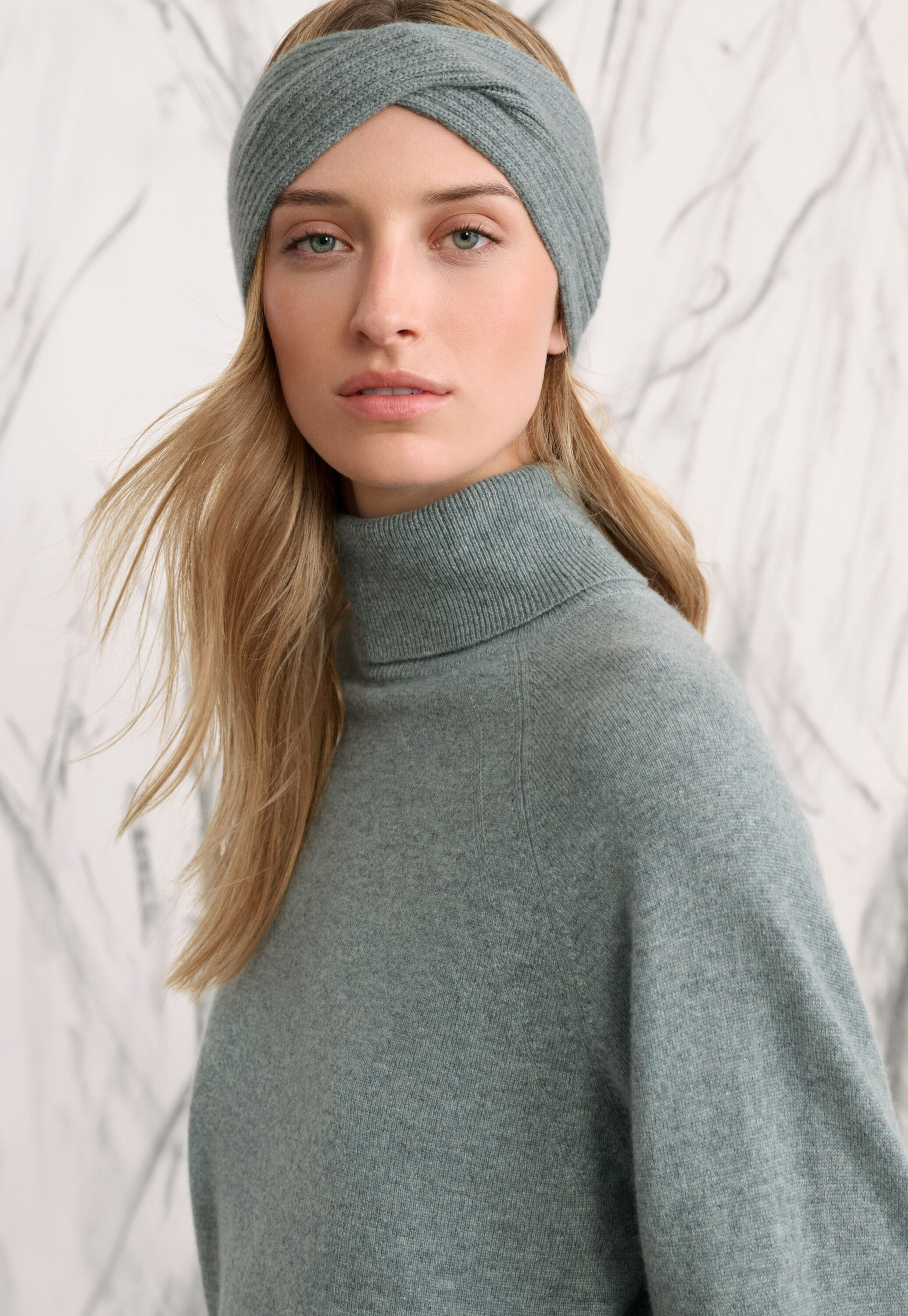 Knotted headband