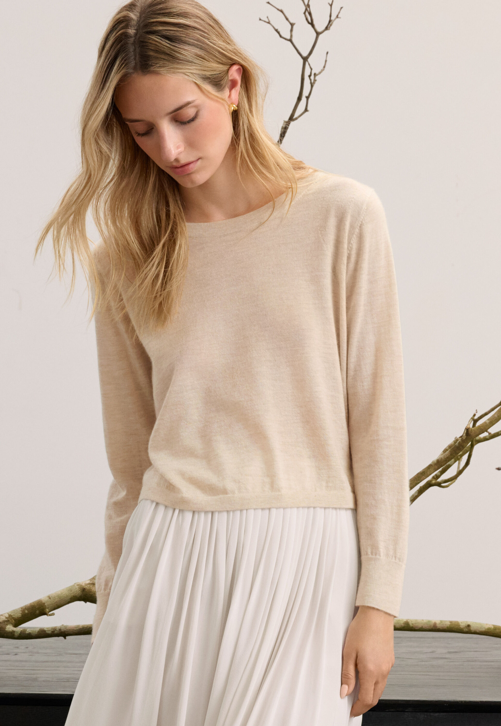 Round-neck sweater