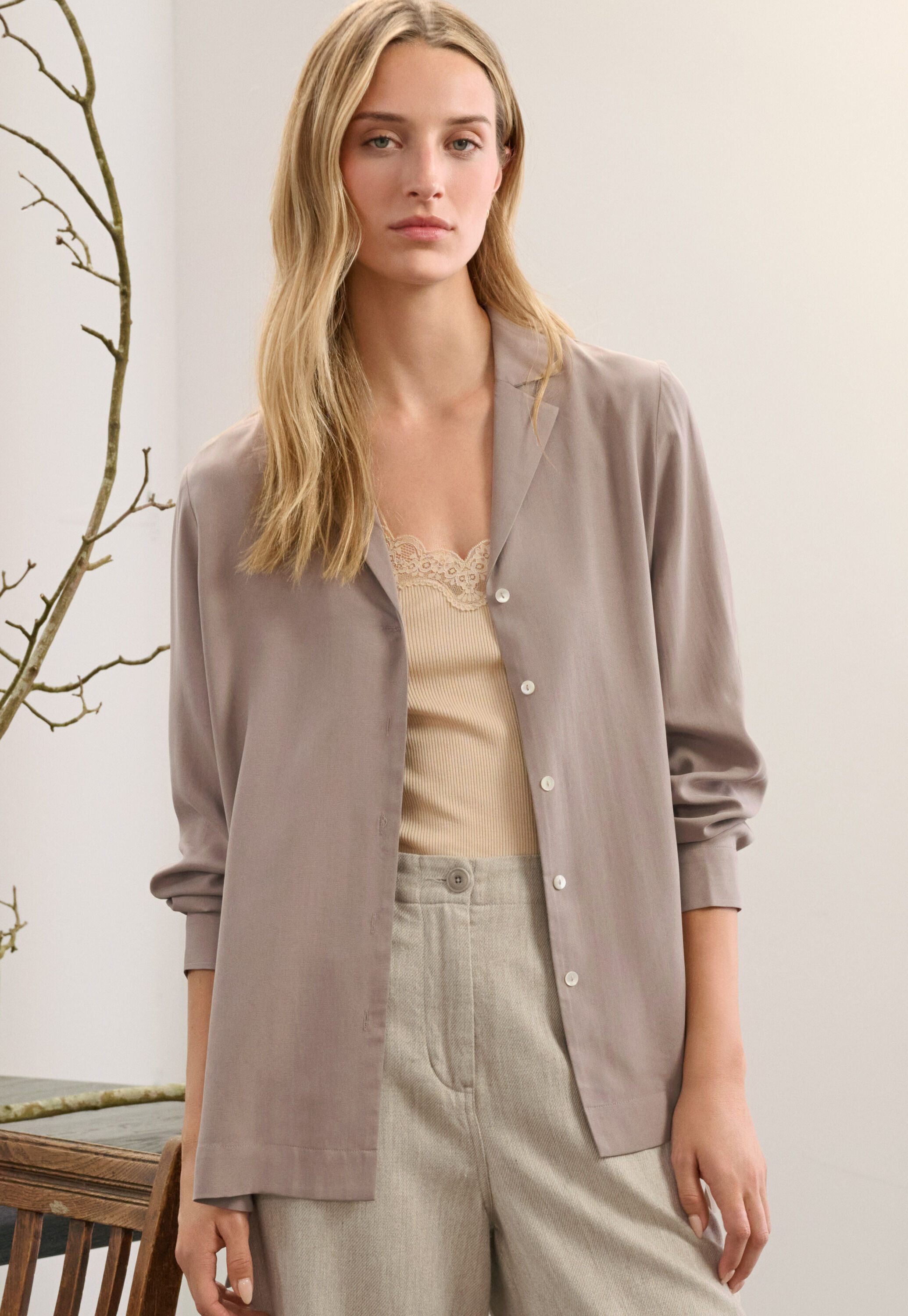 Revere-style collar shirt