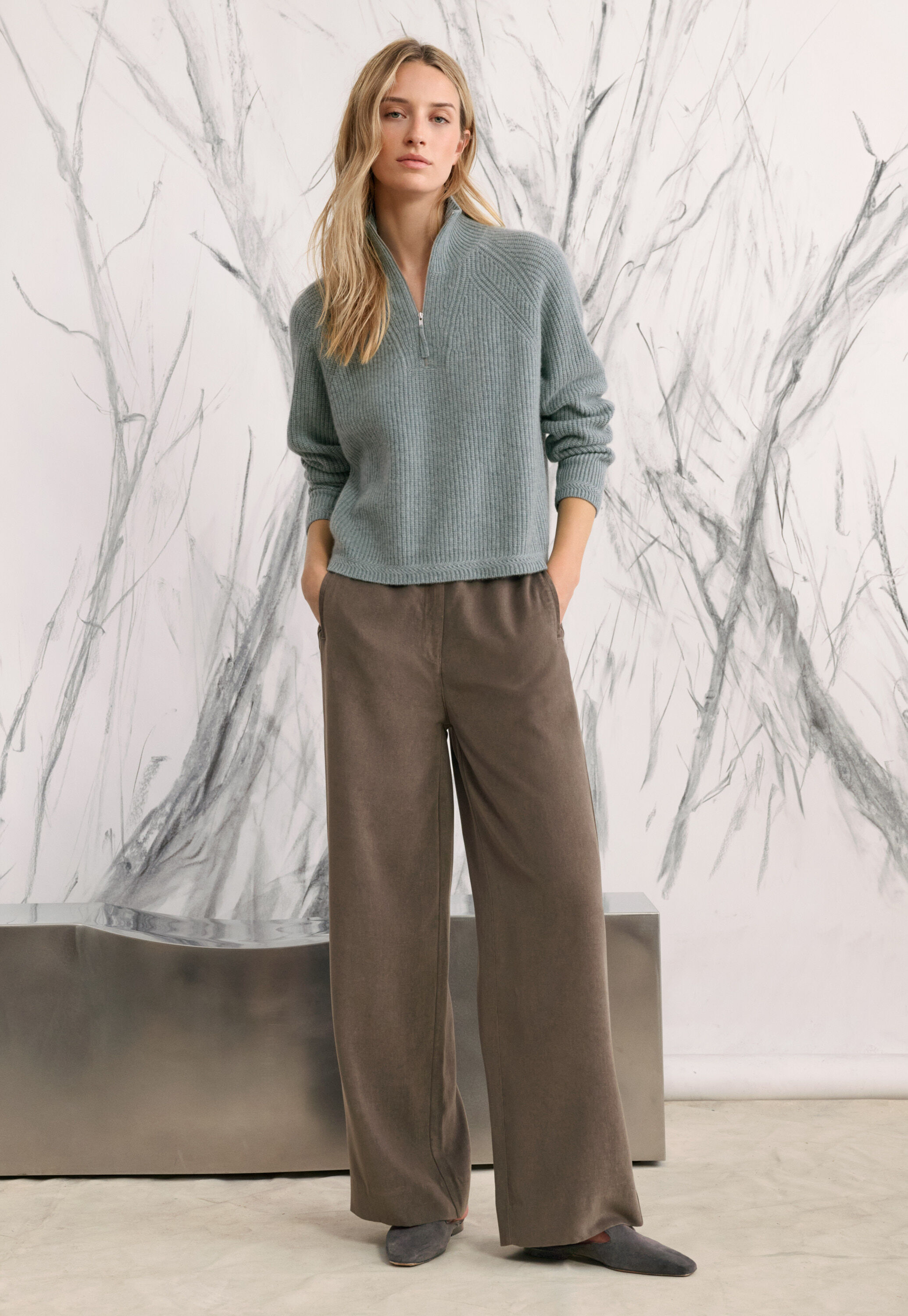 Wide-leg trousers, Mink brown, large