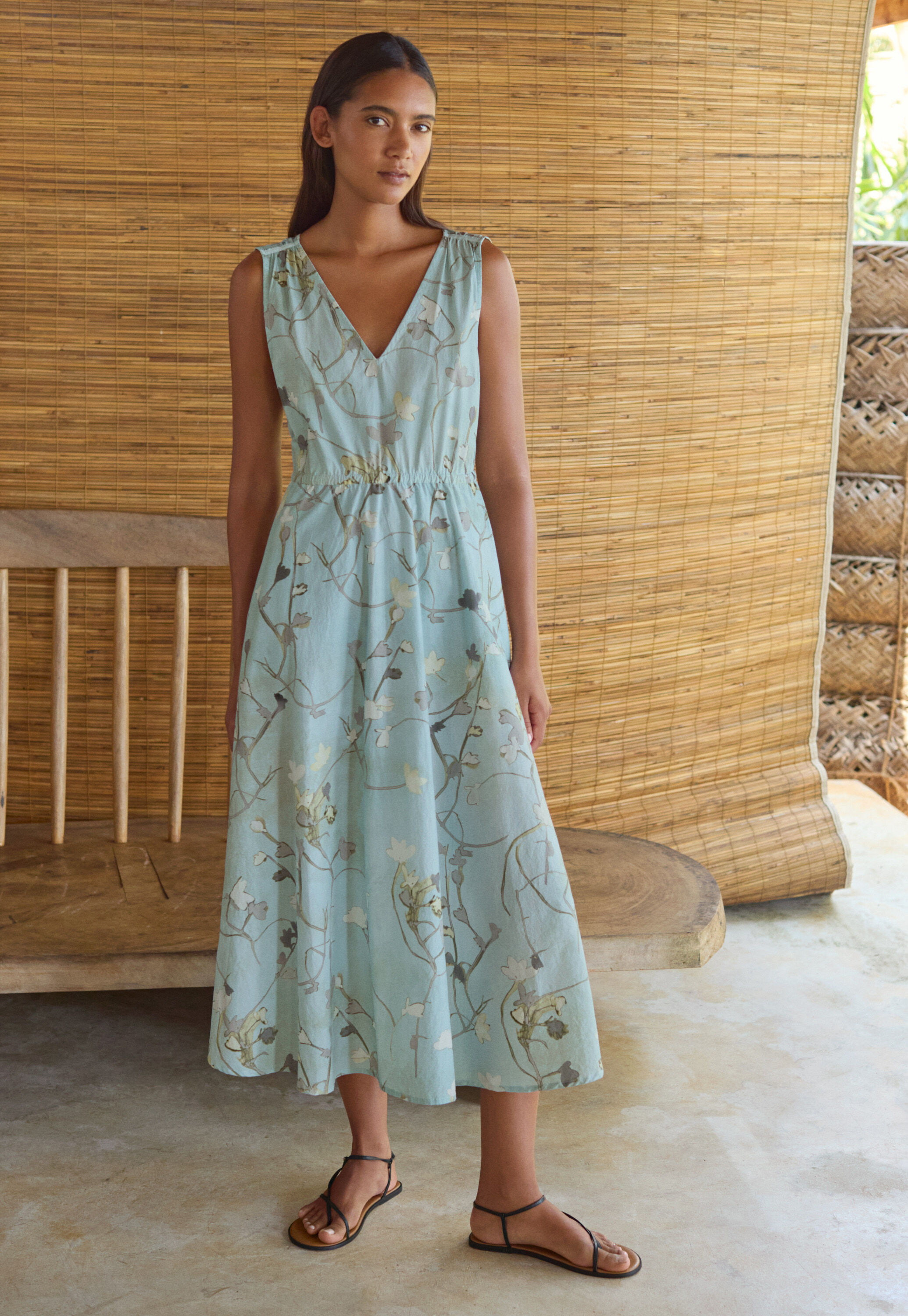 Printed v-neck dress