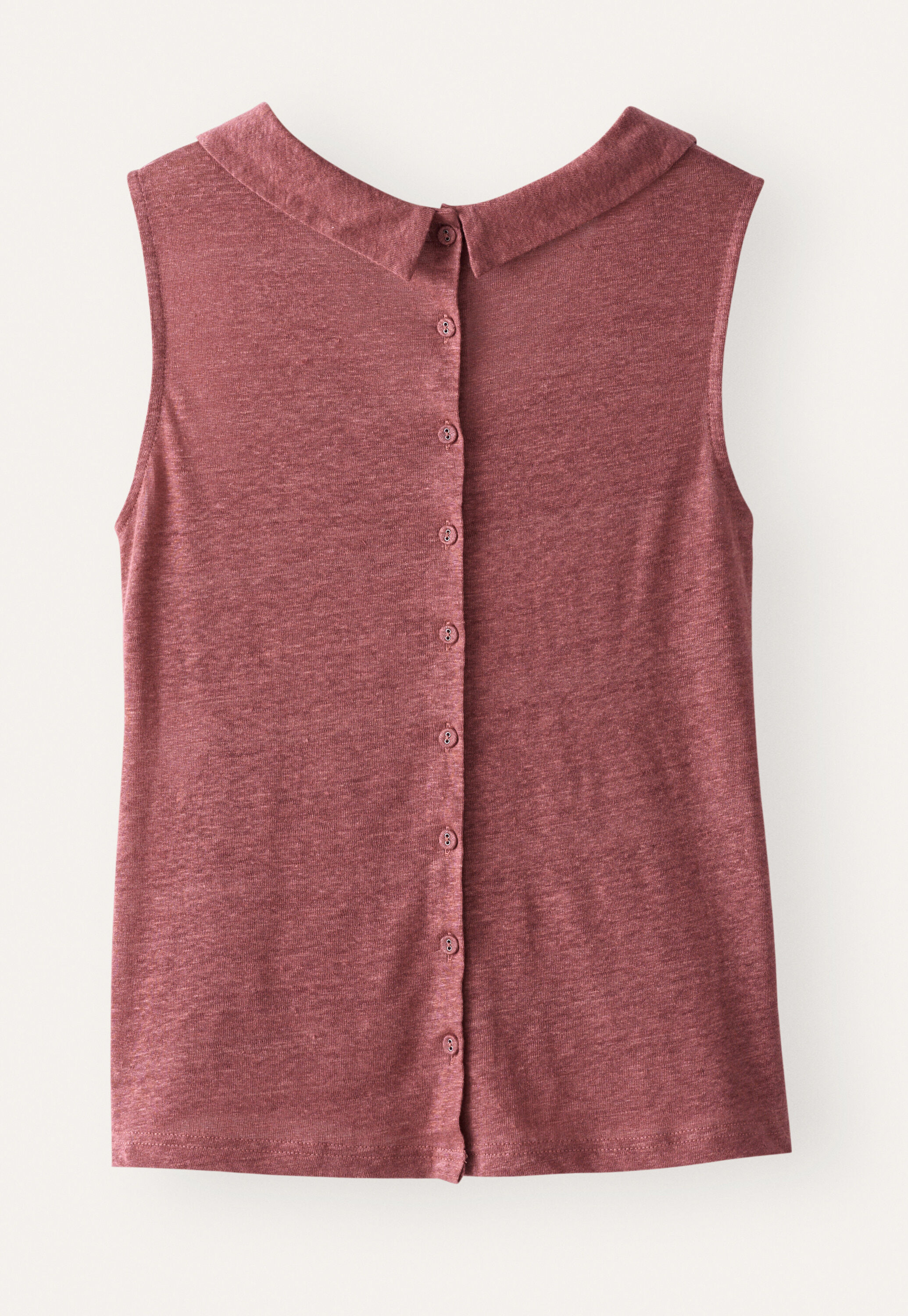 Folded-collar sleeveless top