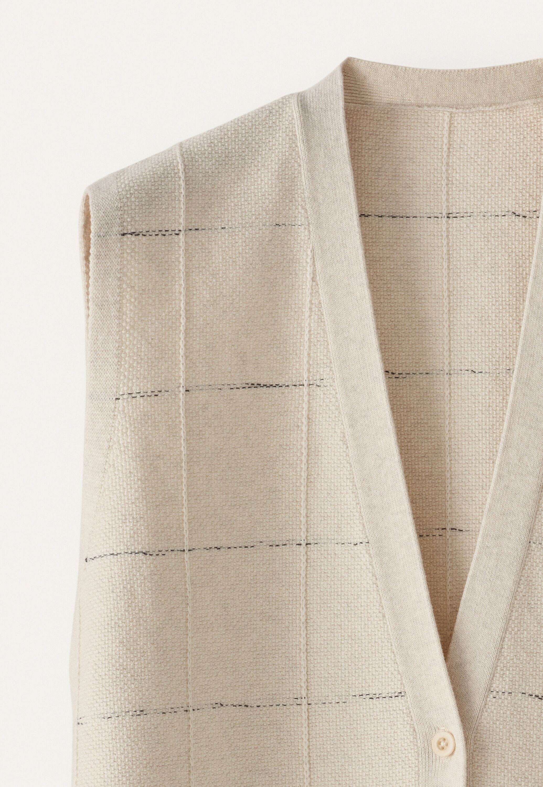 Knit-stitch waistcoat