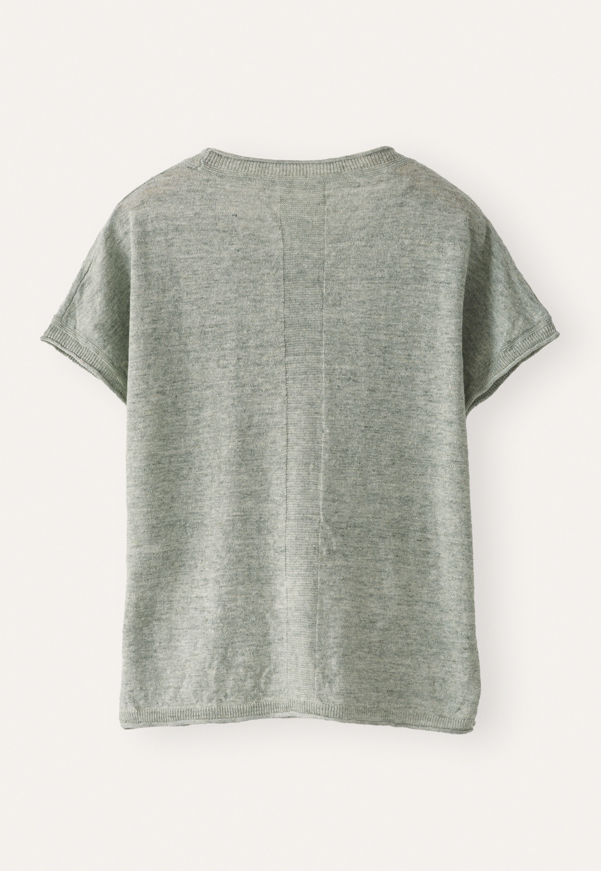 Short-sleeve sweater