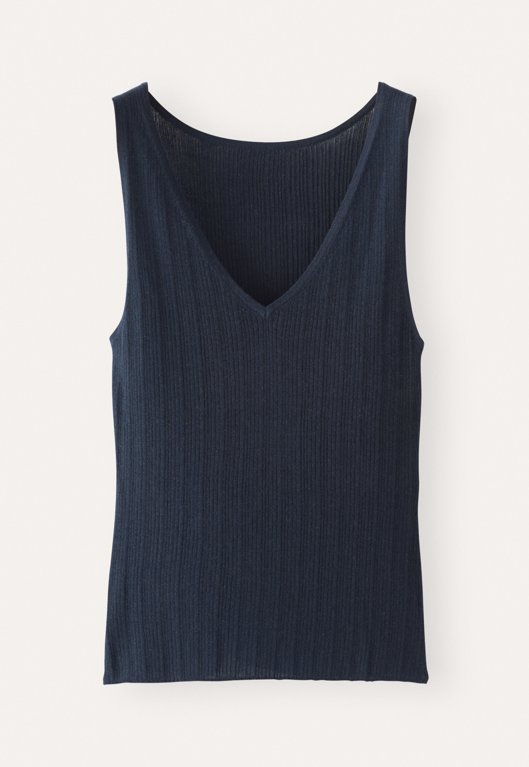 Knitted rib vest