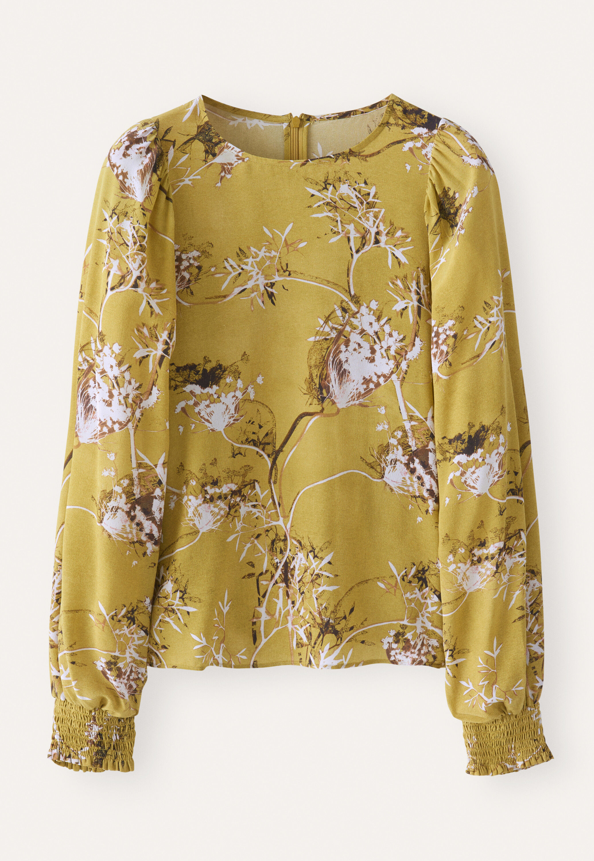 Printed gathered-sleeve blouse