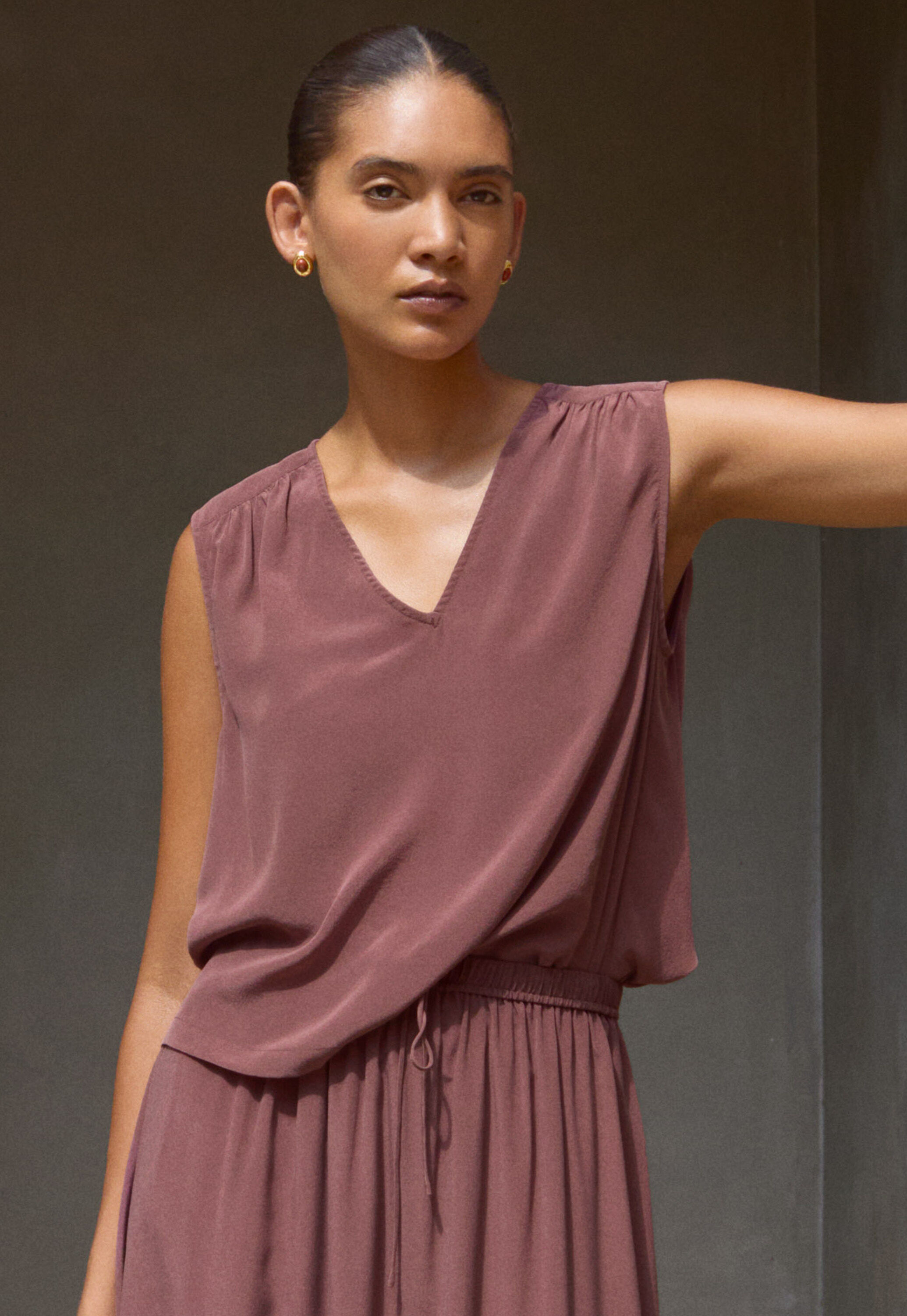 Peplum-detail dress